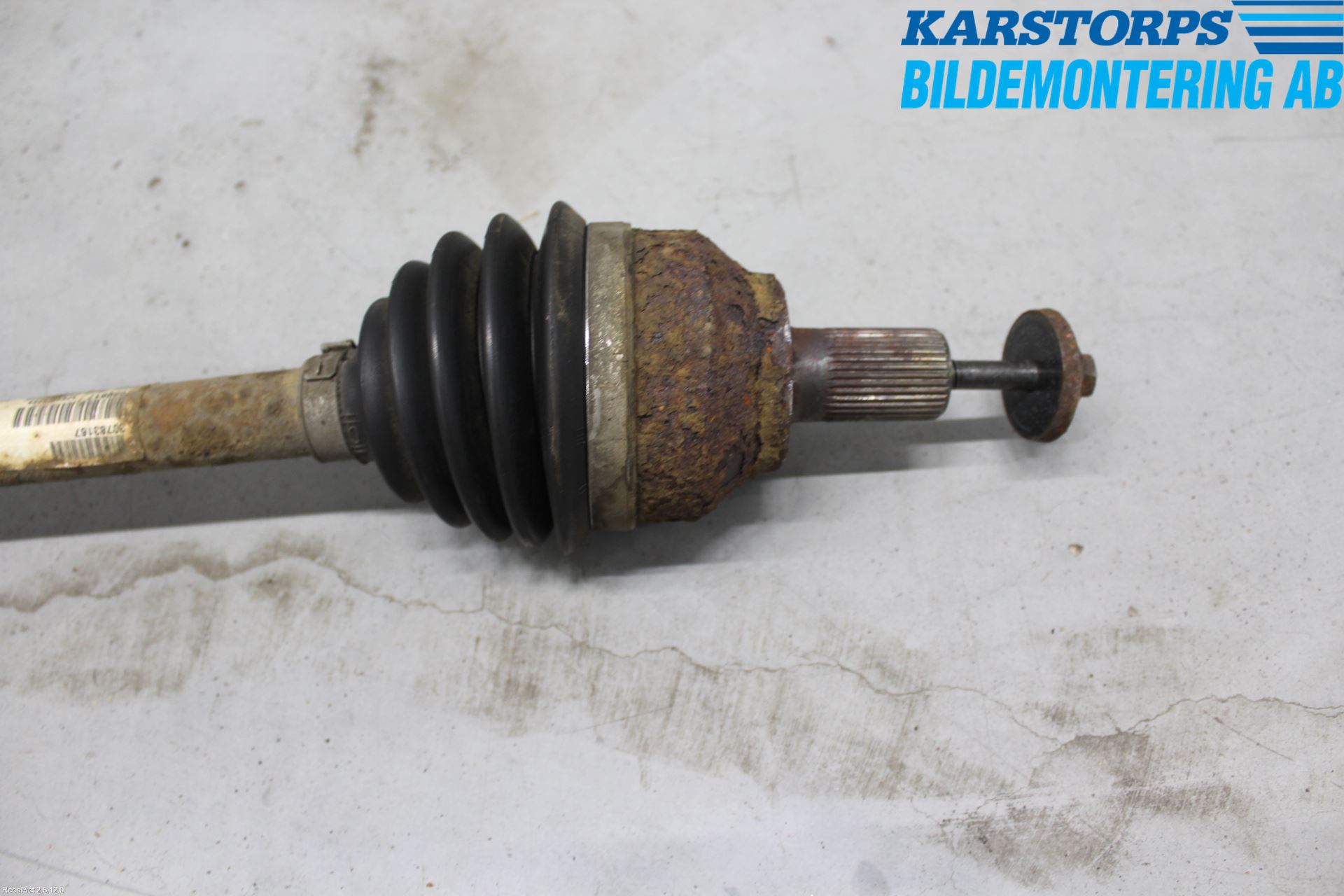 Volvo S40 04-07 Drivaxel Fram Vänster