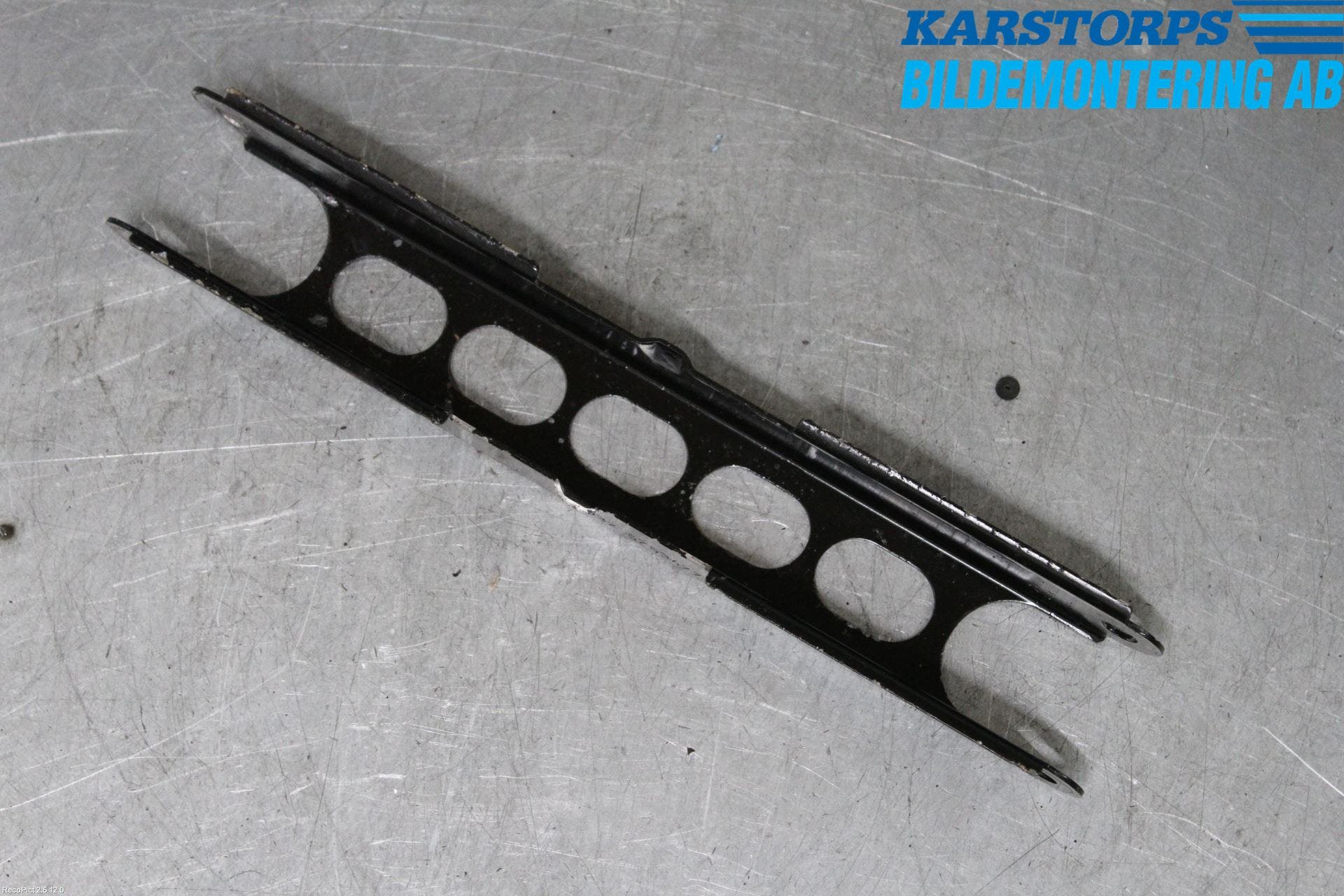 BMW 1 E87/81 5D/3D 03-11 Momentstag Bak