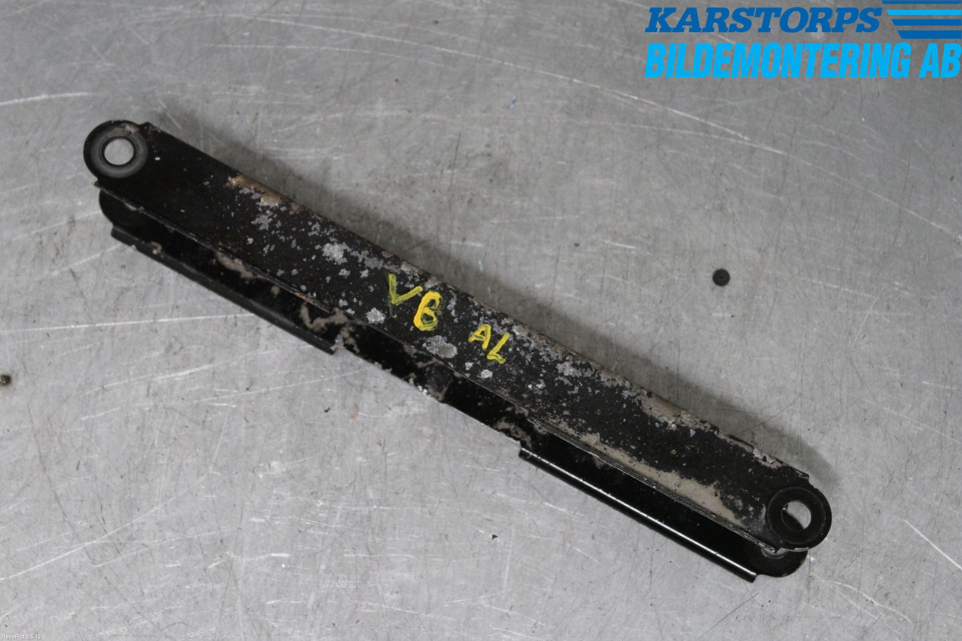 BMW 1 E87/81 5D/3D 03-11 Momentstag Bak