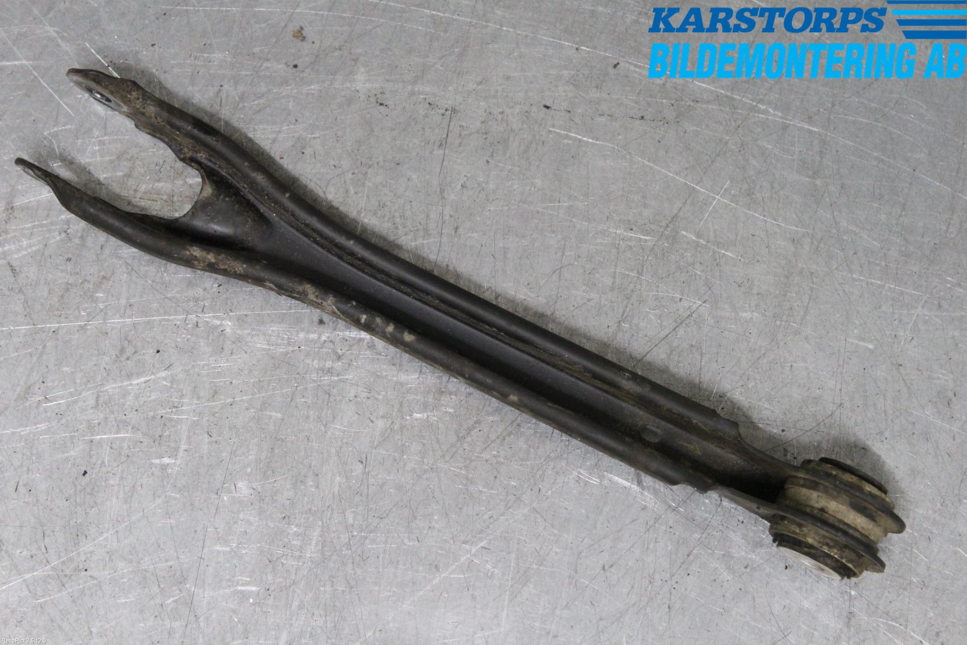 Mercedes-Benz MB E-KLASS (W212) 09-16 Bärarm Bak Vänster
