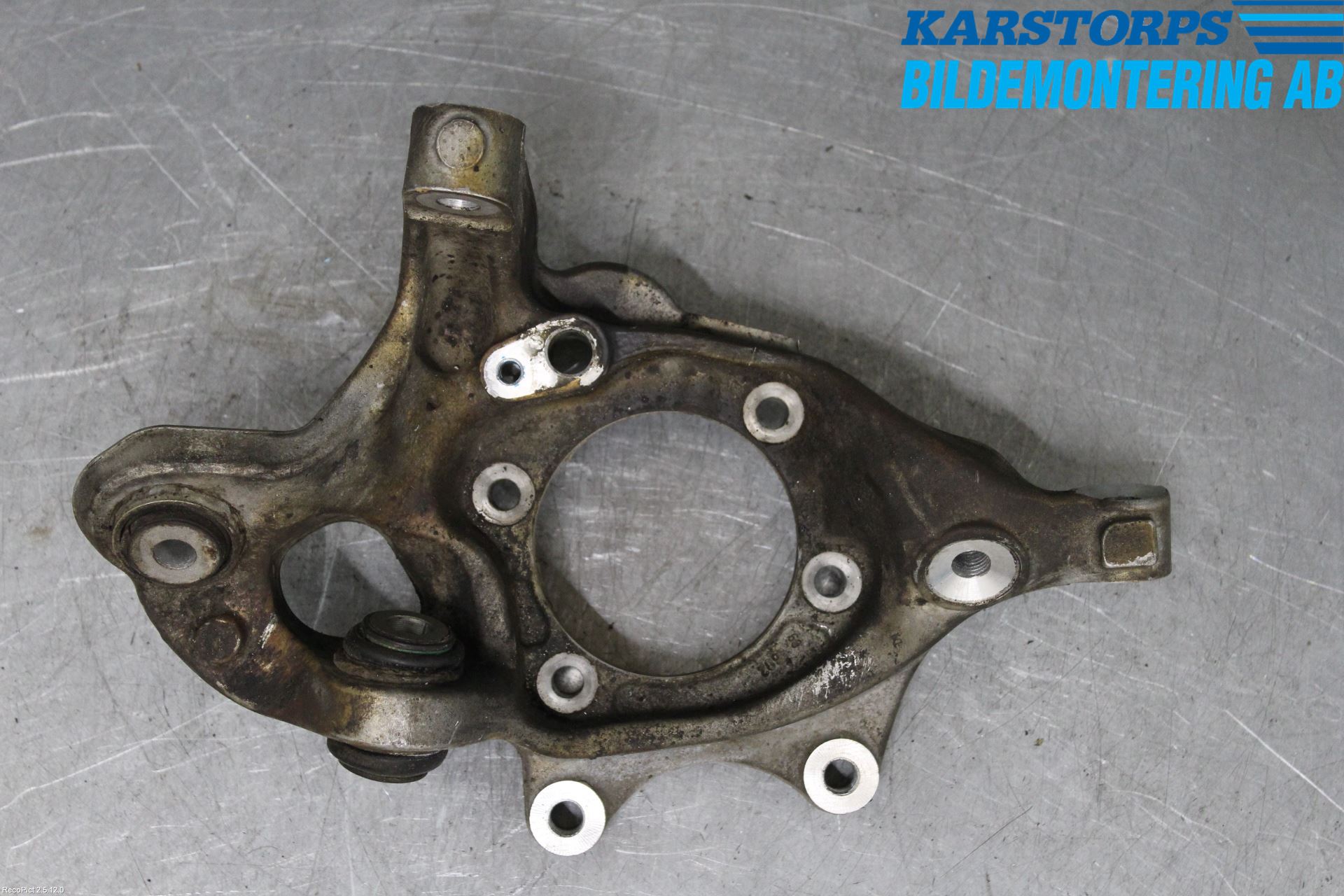 Mercedes-Benz MB E-KLASS (W212) 09-16 Bärarm Bak Höger