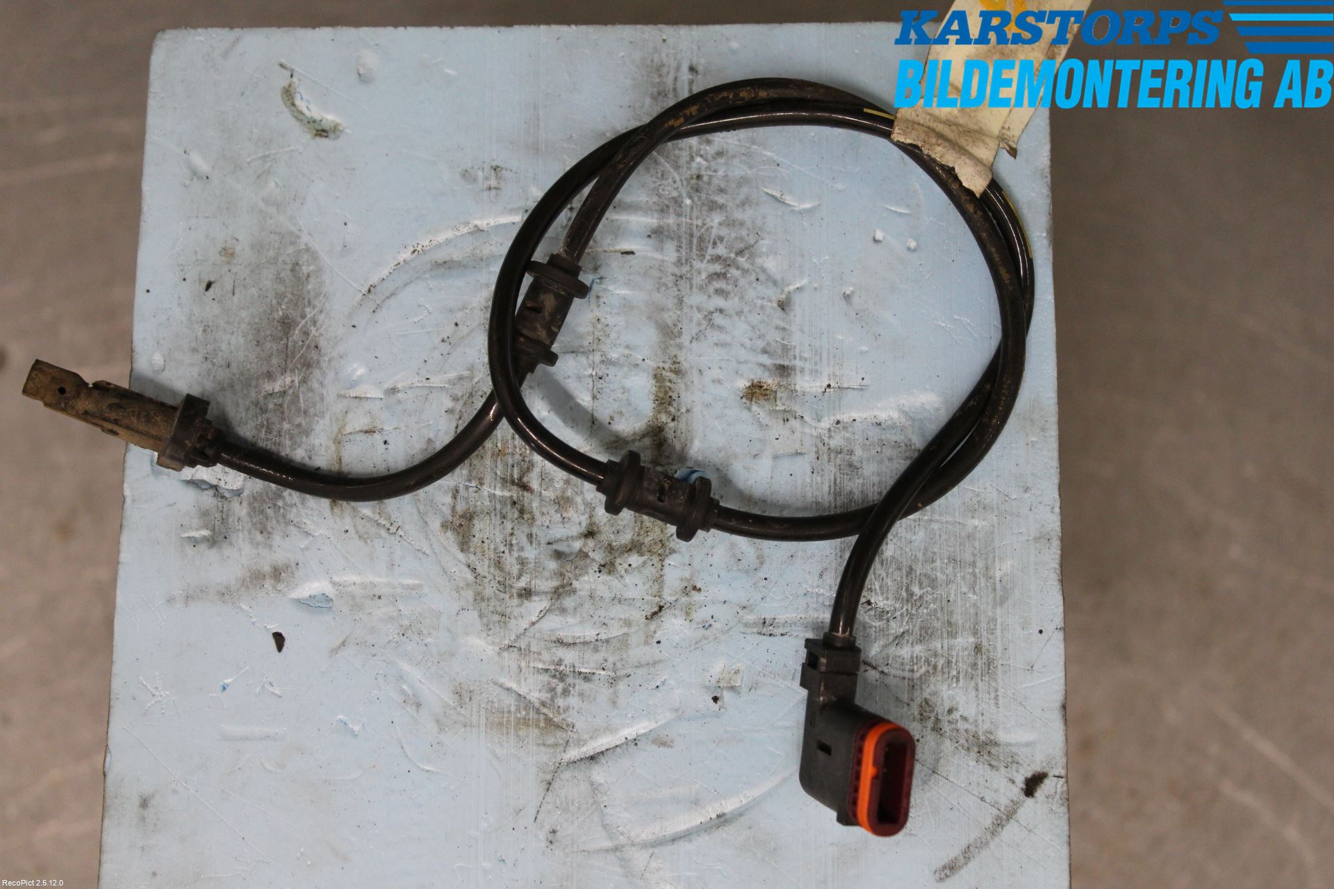 Mercedes-Benz MB E-KLASS (W212) 09-16 Abs Sensor