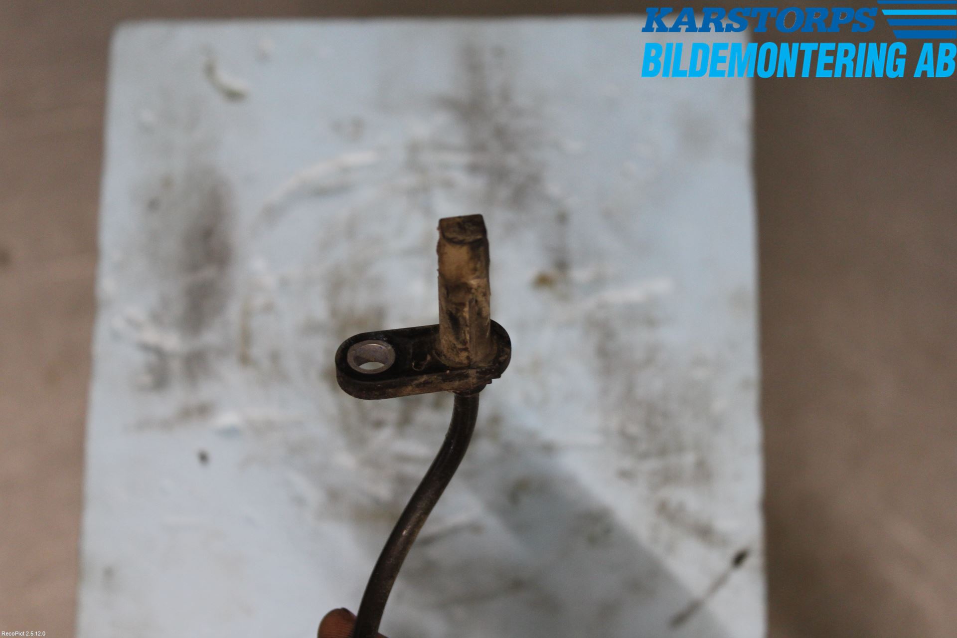 Mercedes-Benz MB E-KLASS (W212) 09-16 Abs Sensor