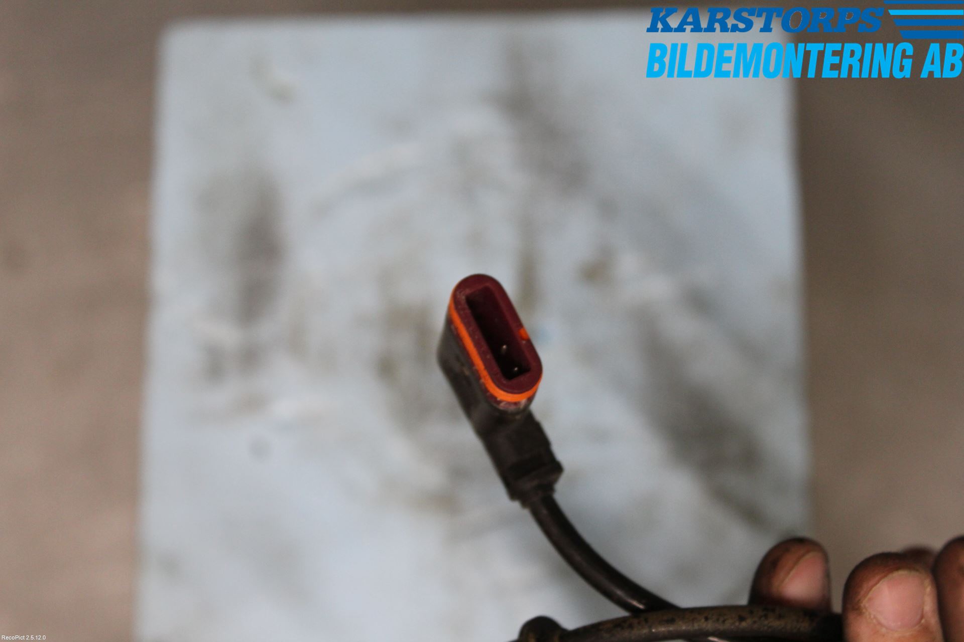 Mercedes-Benz MB E-KLASS (W212) 09-16 Abs Sensor