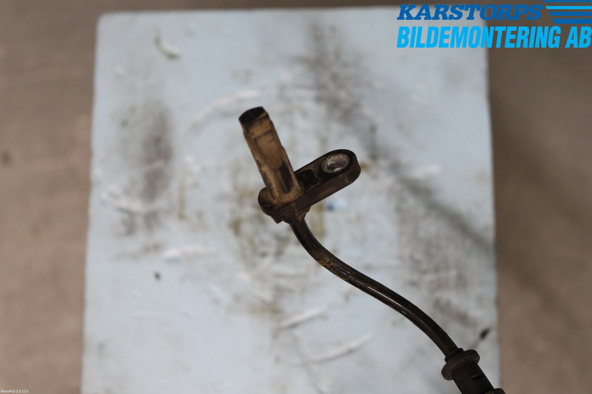 Mercedes-Benz MB E-KLASS (W212) 09-16 Abs Sensor