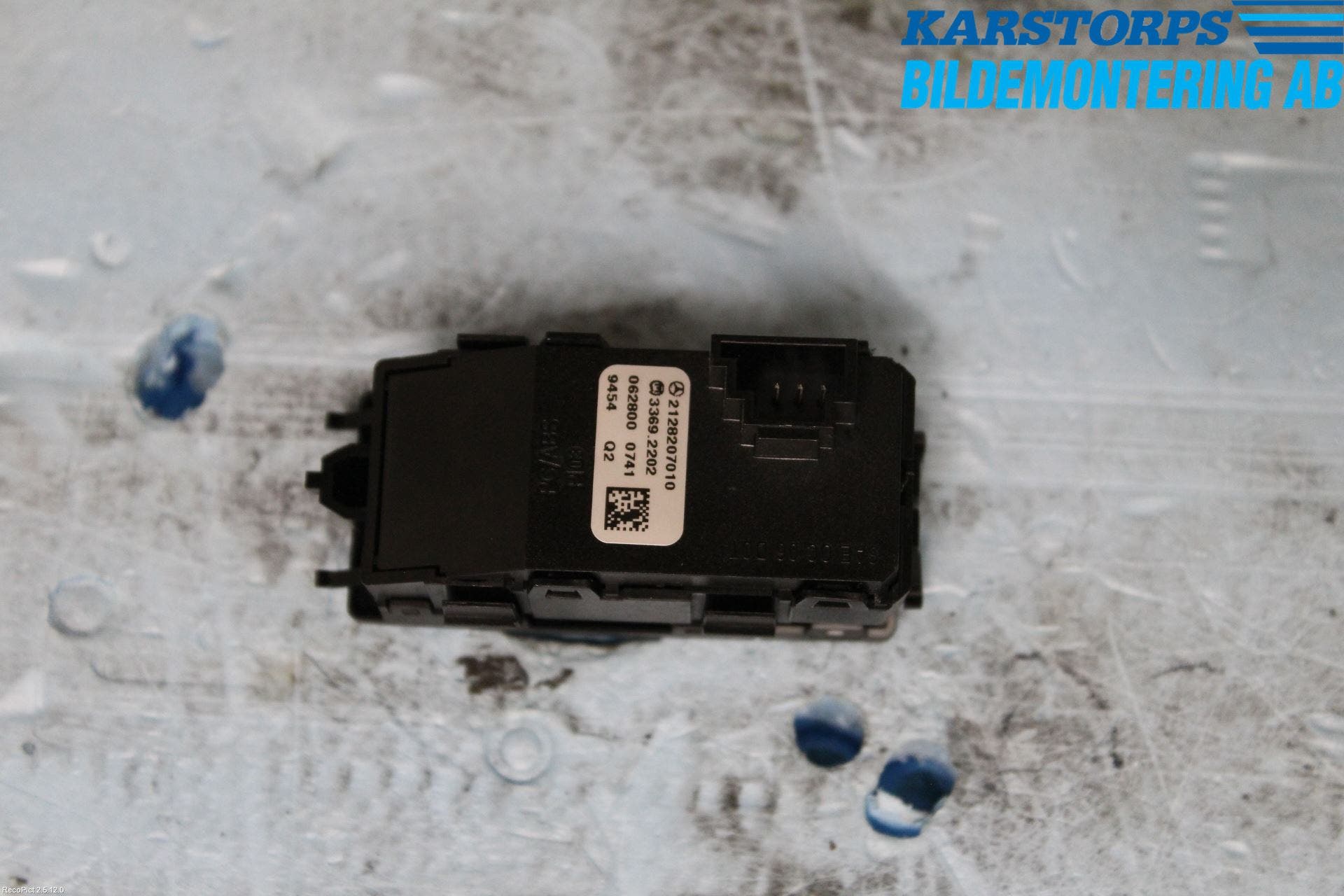 Mercedes-Benz MB E-KLASS COUPÈ/CAB(C207) 09-17 Strömställare Varnings