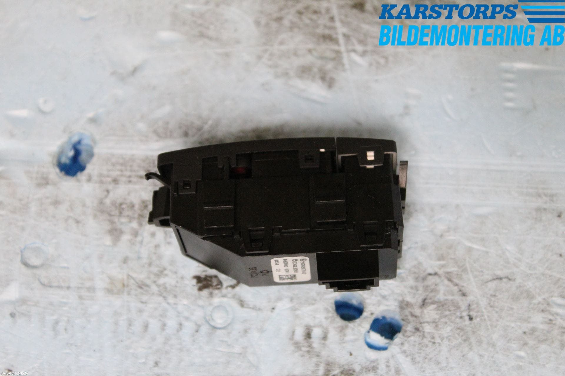 Mercedes-Benz MB E-KLASS COUPÈ/CAB(C207) 09-17 Strömställare Varnings