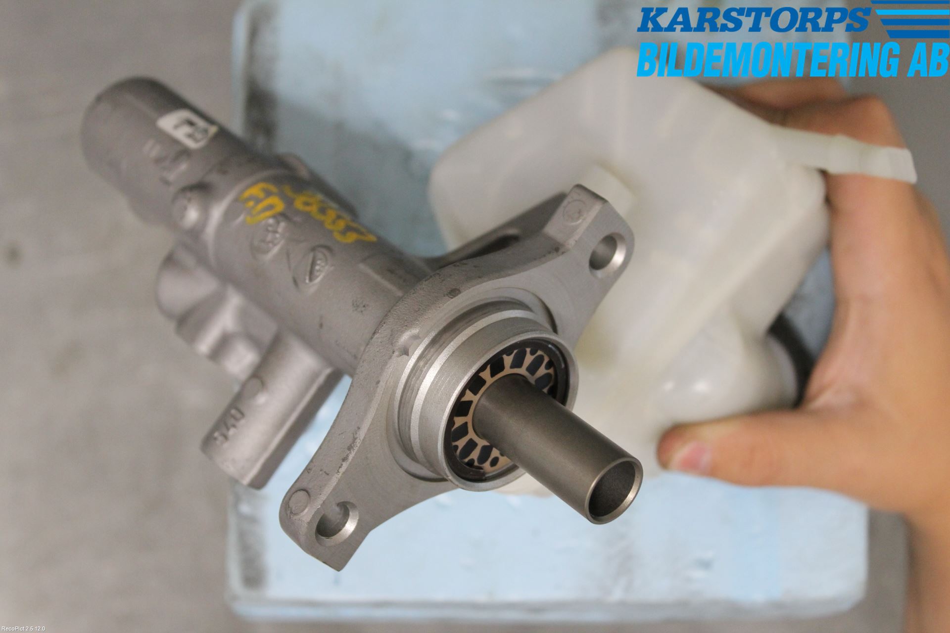 Mercedes-Benz MB E-KLASS (W212) 09-16 Broms Huvudcylinder