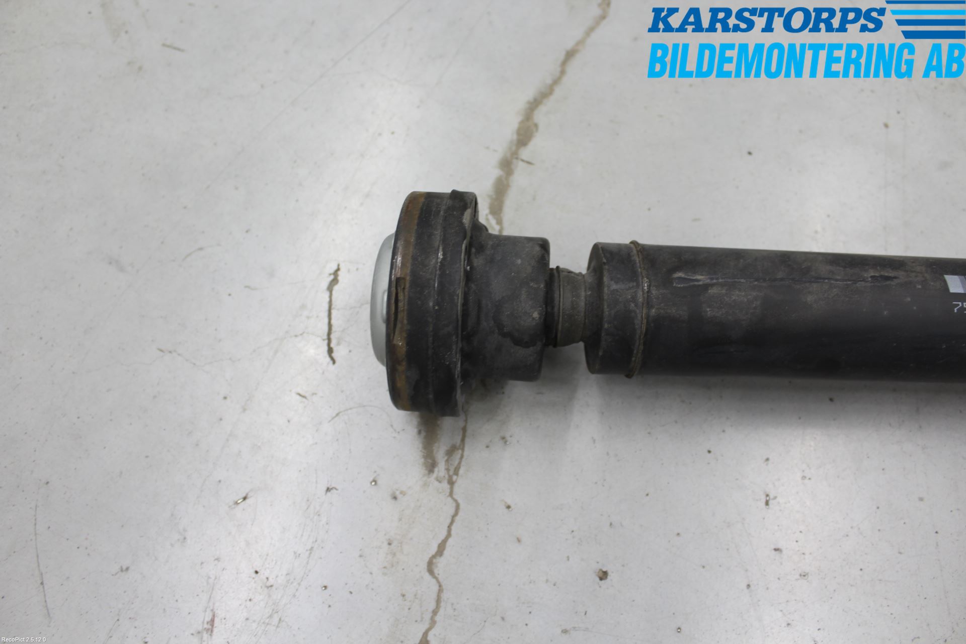 BMW 5 E60/61 Sed/Tou 02-10 Mellanaxel Komp