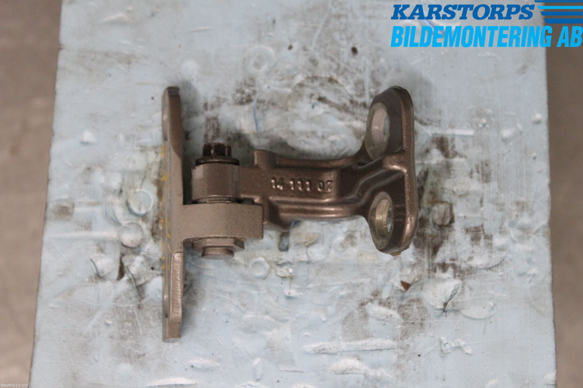 Jaguar XF 08-15 Dörrgångjärn