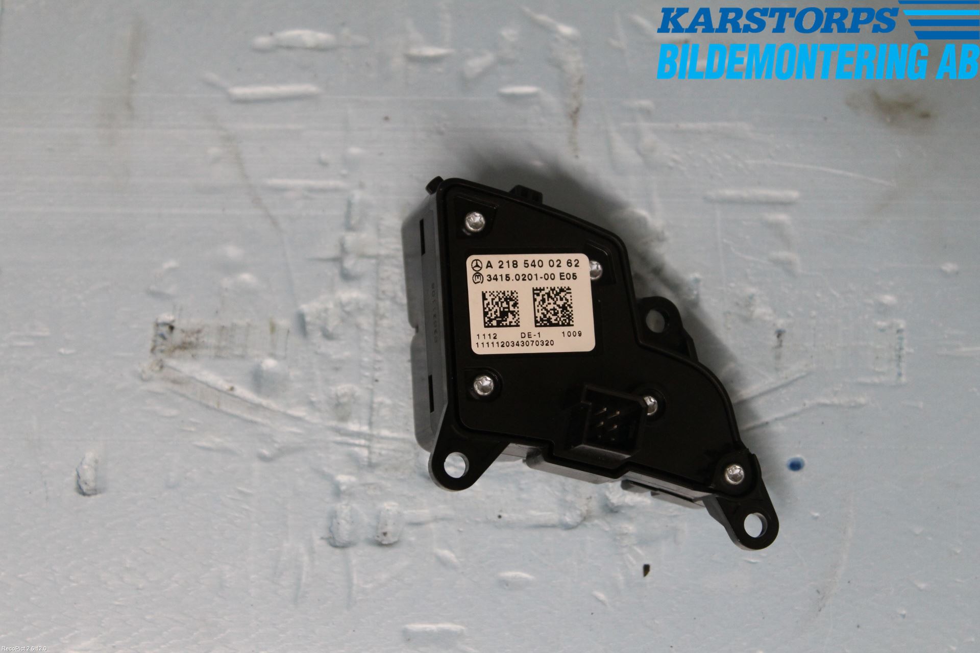 Mercedes-Benz MB C-KLASS (W204) 07-15 Spak-Rattreglage Radio