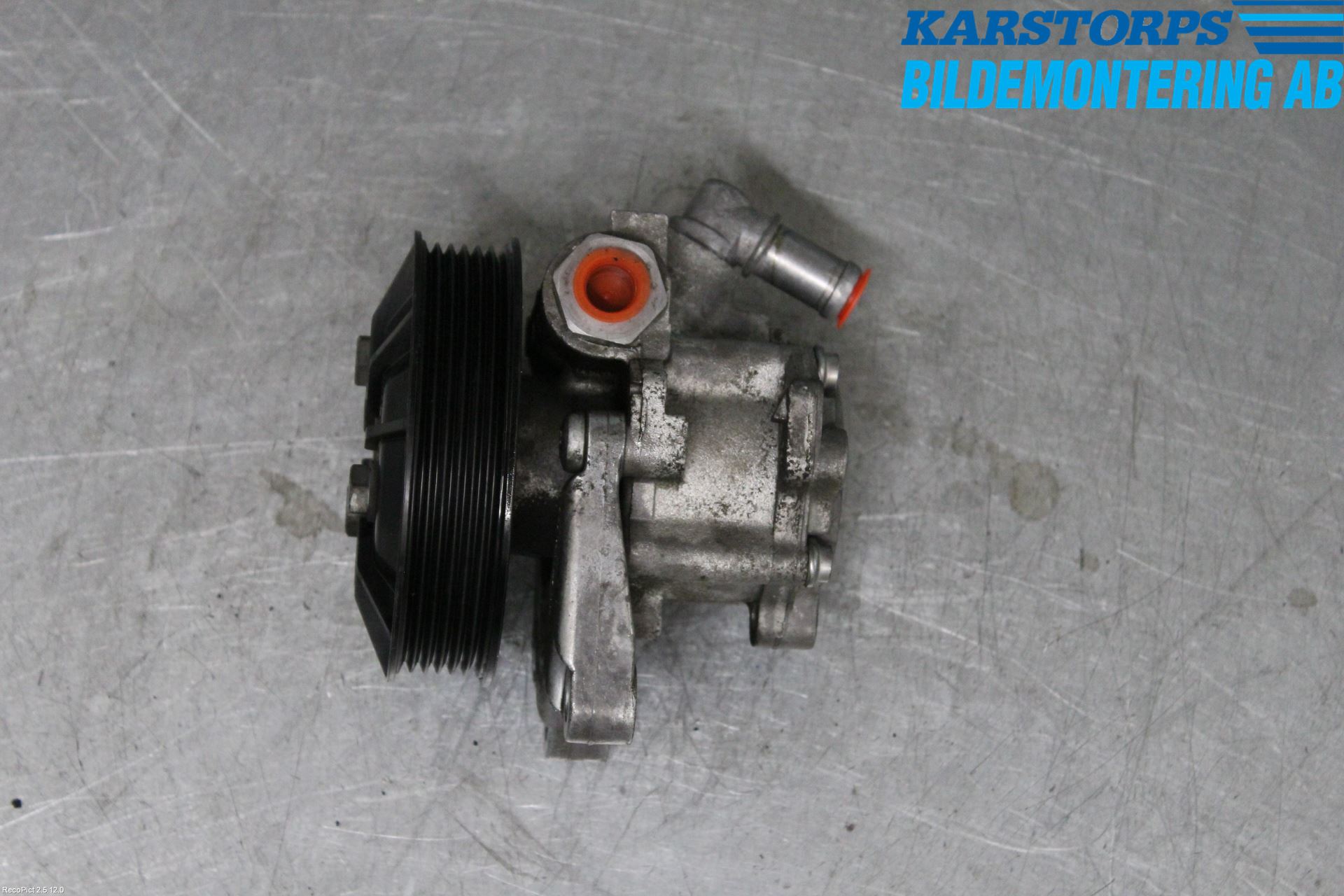 BMW 5 E60/61 Sed/Tou 02-10 Styrservopump