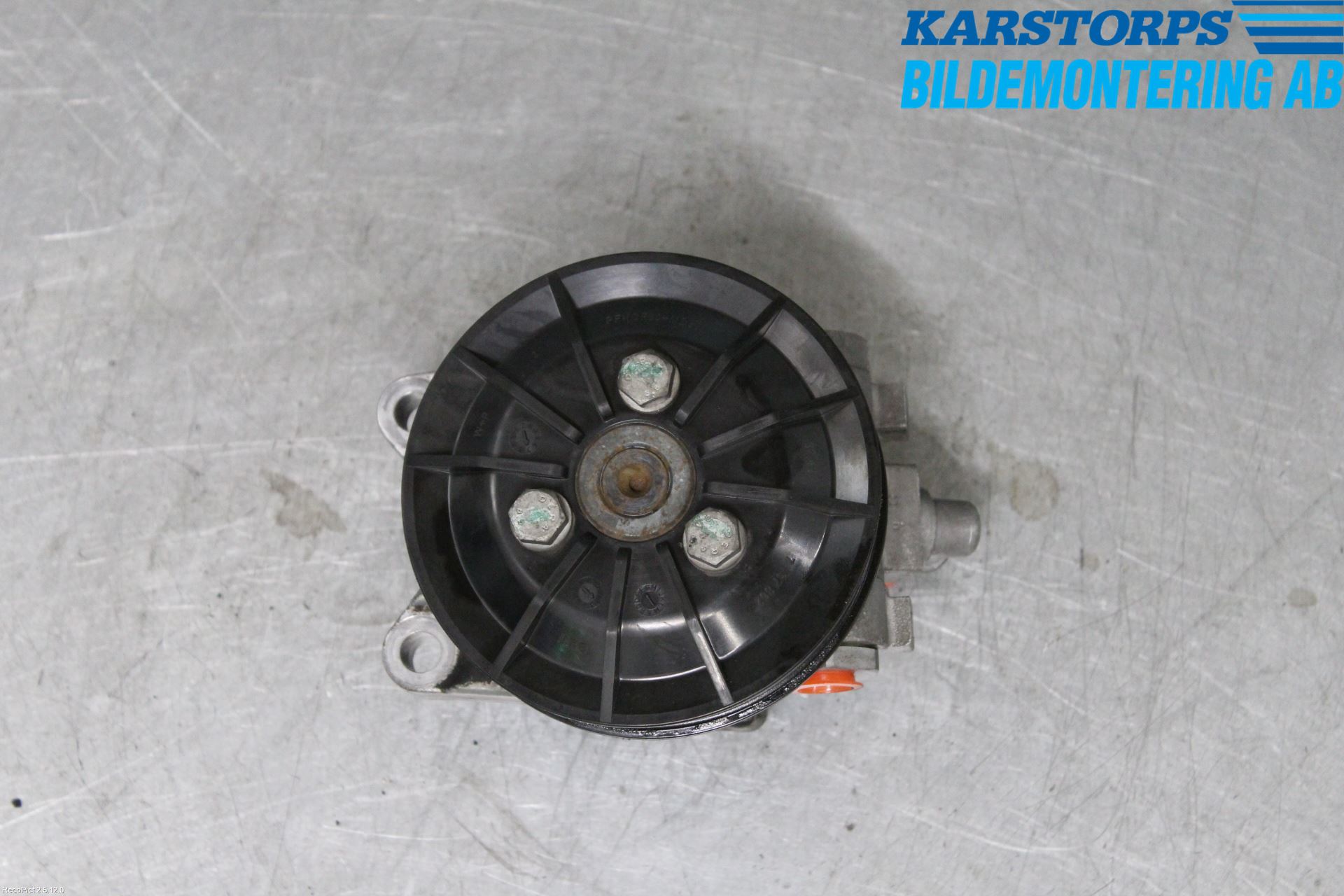 BMW 5 E60/61 Sed/Tou 02-10 Styrservopump