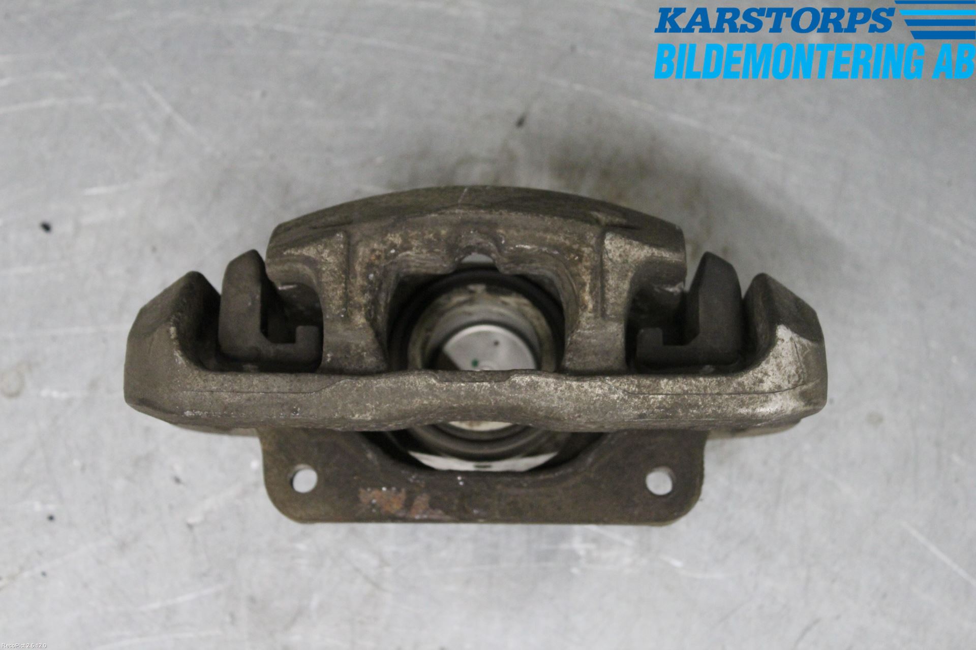 BMW 5 E60/61 Sed/Tou 02-10 Bromsok Fram Höger