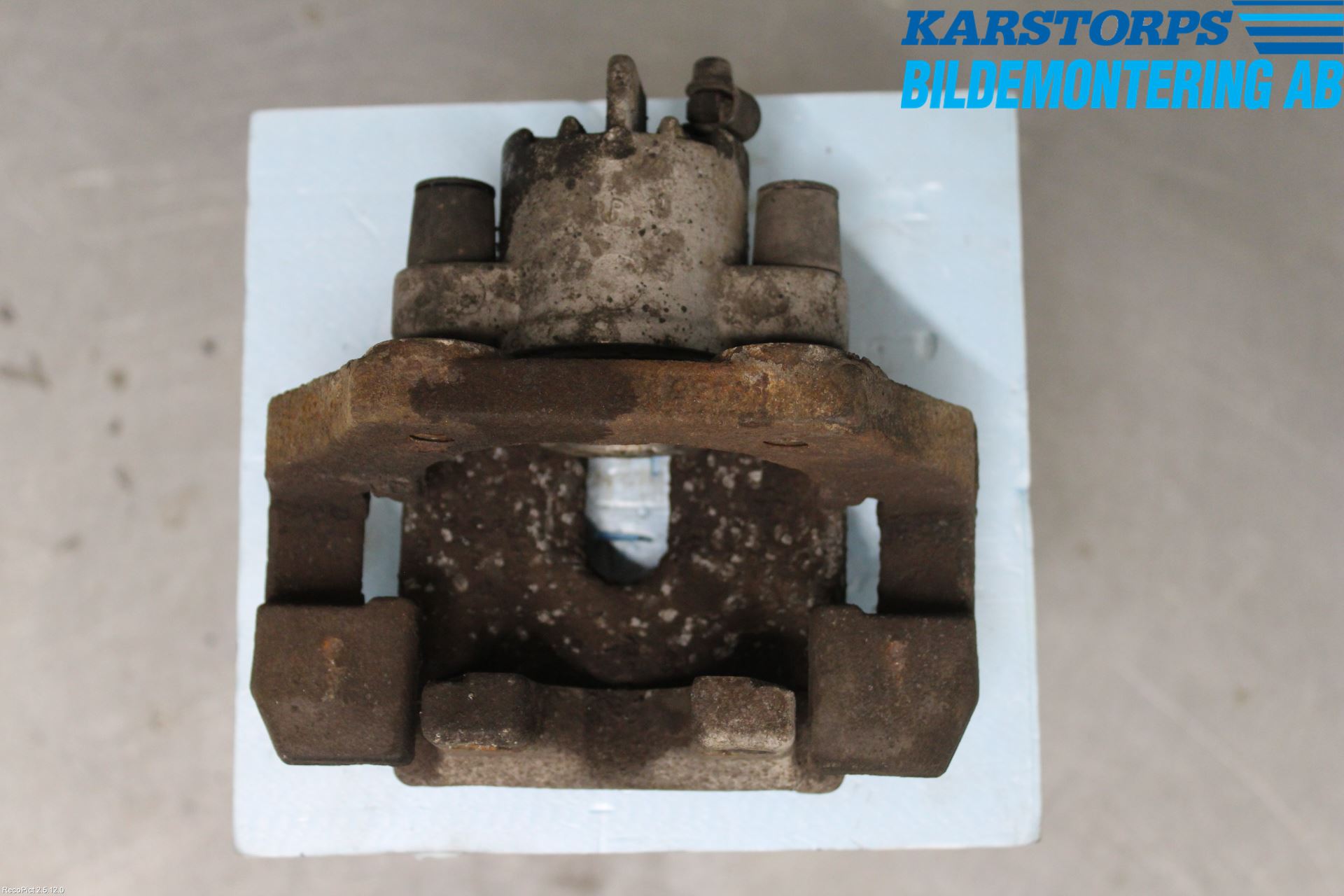 BMW 5 E60/61 Sed/Tou 02-10 Bromsok Bak Vänster