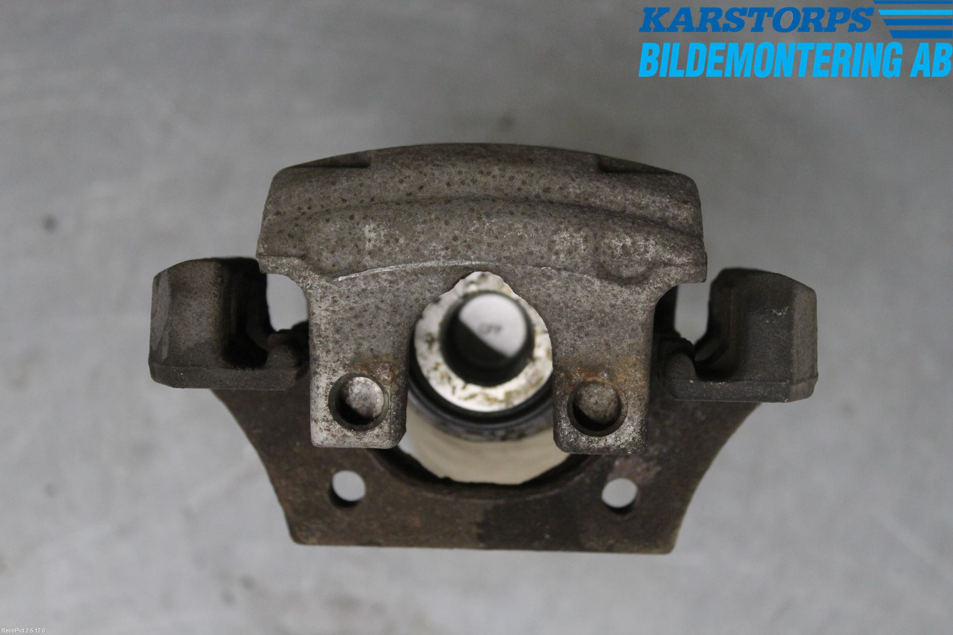 BMW 5 E60/61 Sed/Tou 02-10 Bromsok Bak Vänster