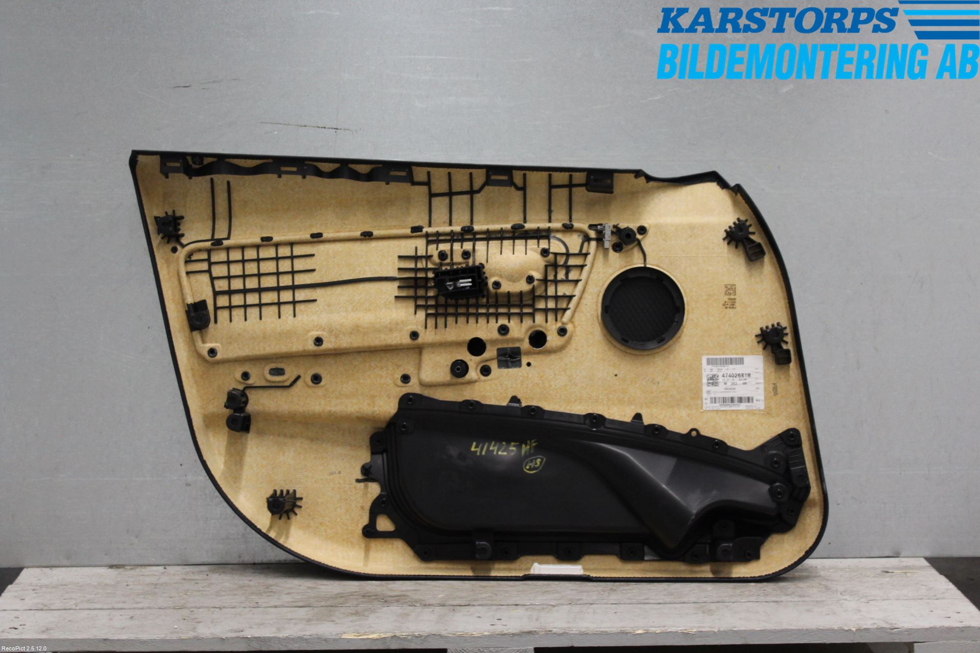 BMW 3 F30/F31/F80 12-19 Dörrklädsel Hö