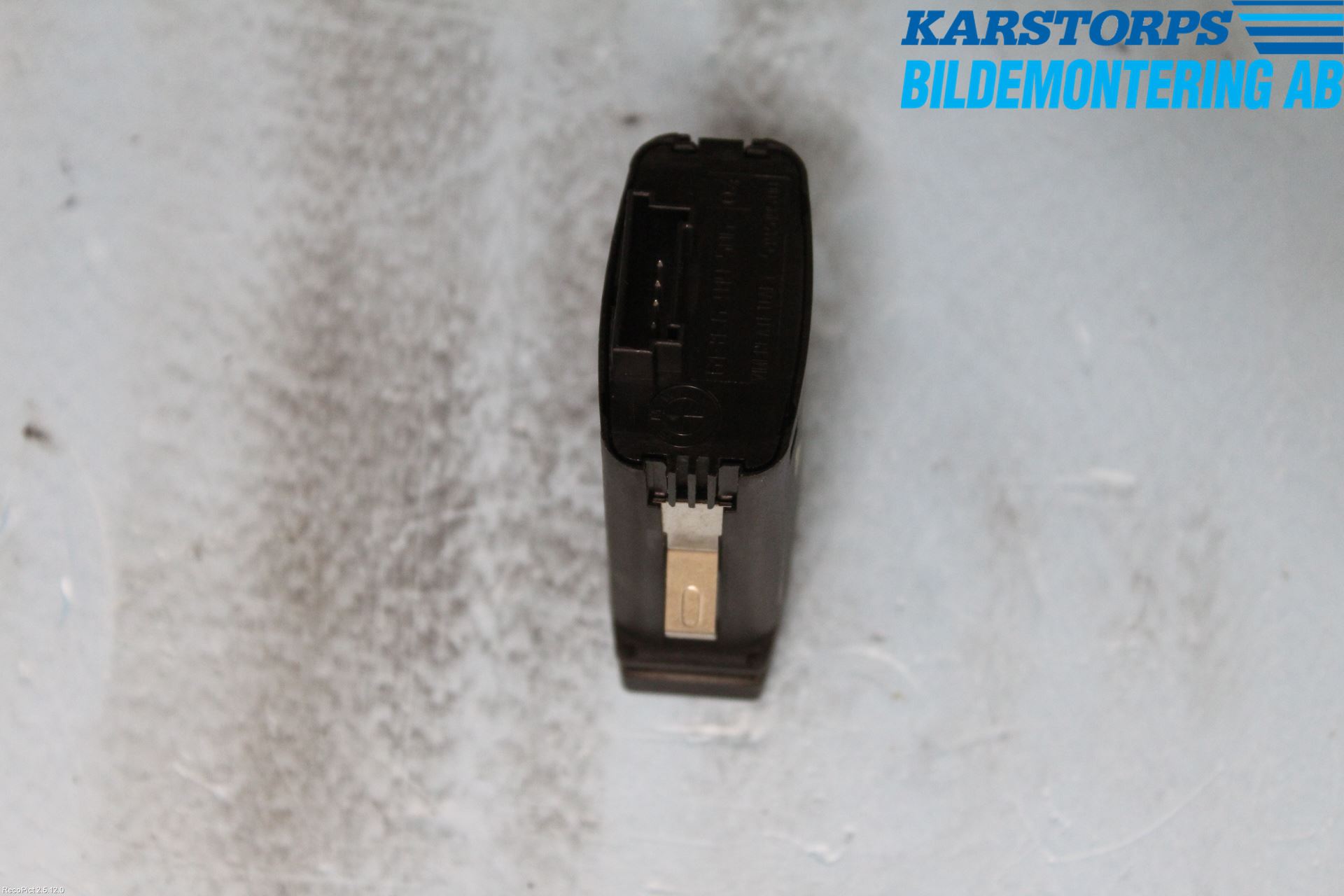 BMW 5 E60/61 Sed/Tou 02-10 Strömställare Varnings