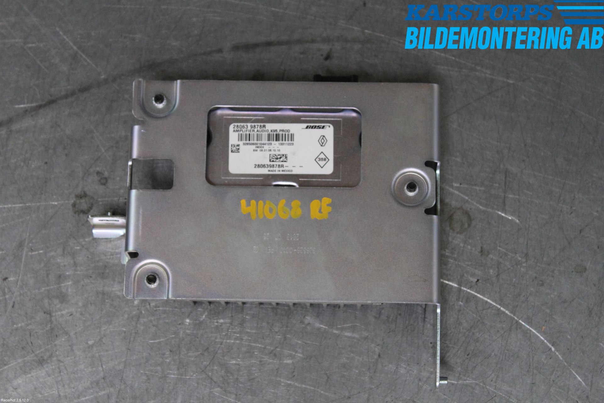 Renault MEGANE III 09-15 Radio-Stereo Förstärkare