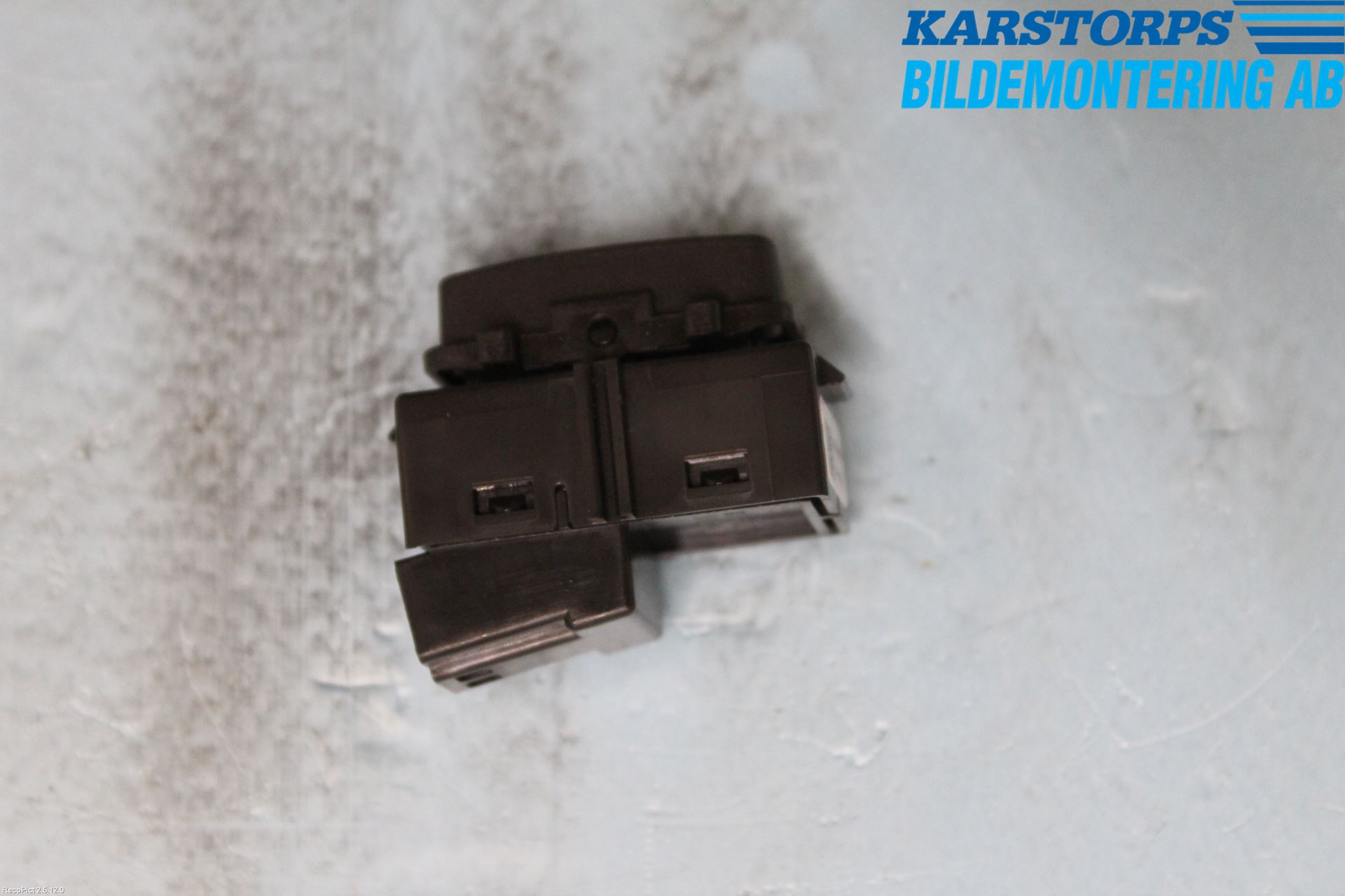 Volvo V40 12-19 Strömställare Centrallås