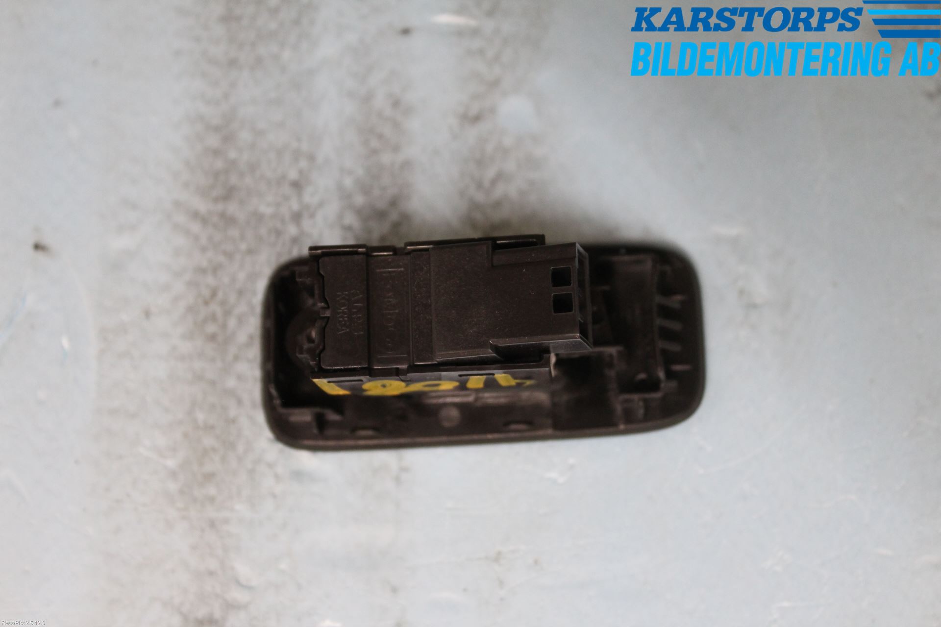 Volvo V40 12-19 Strömställare Elhiss