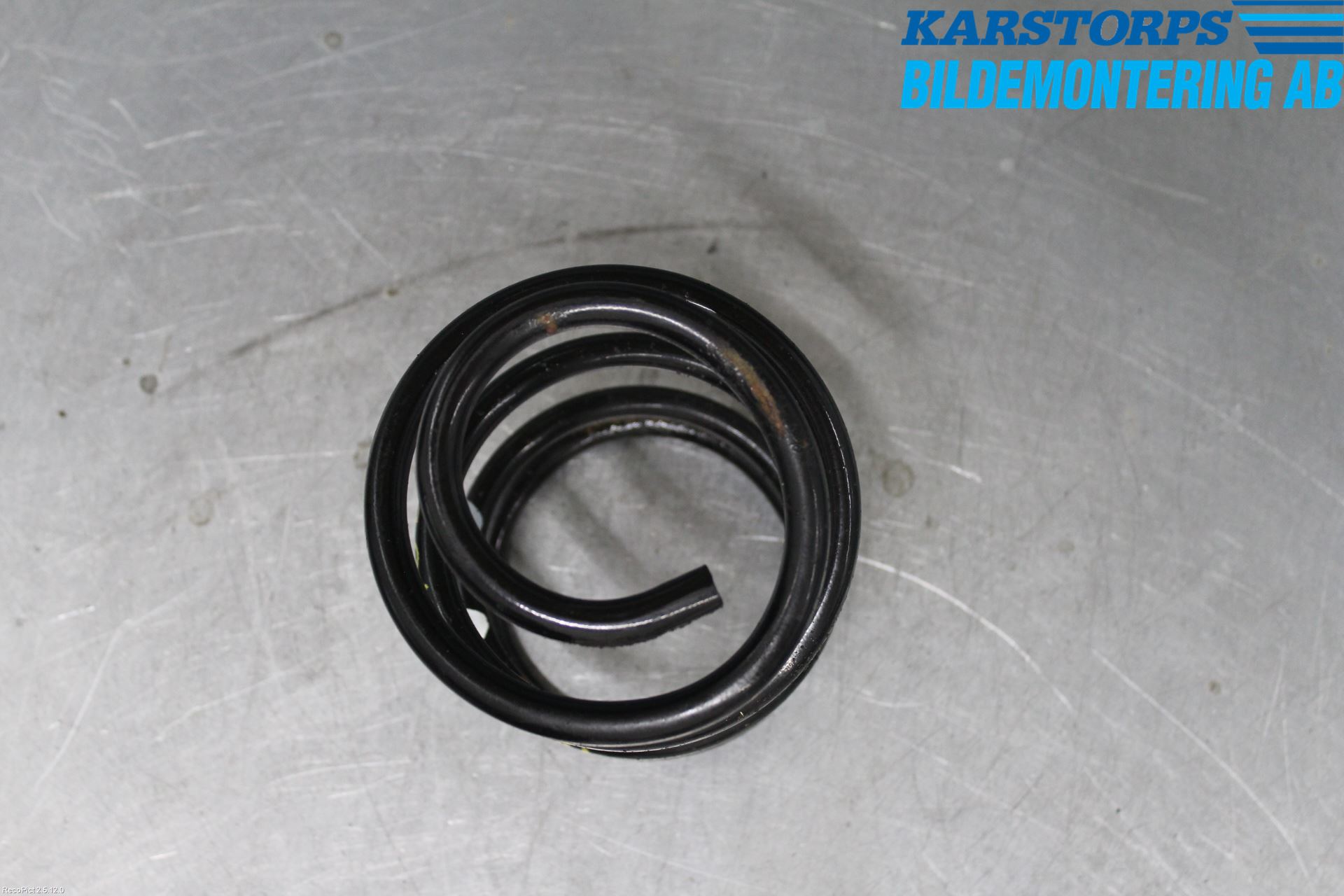 Volvo V40 12-19 Fjäder Bak