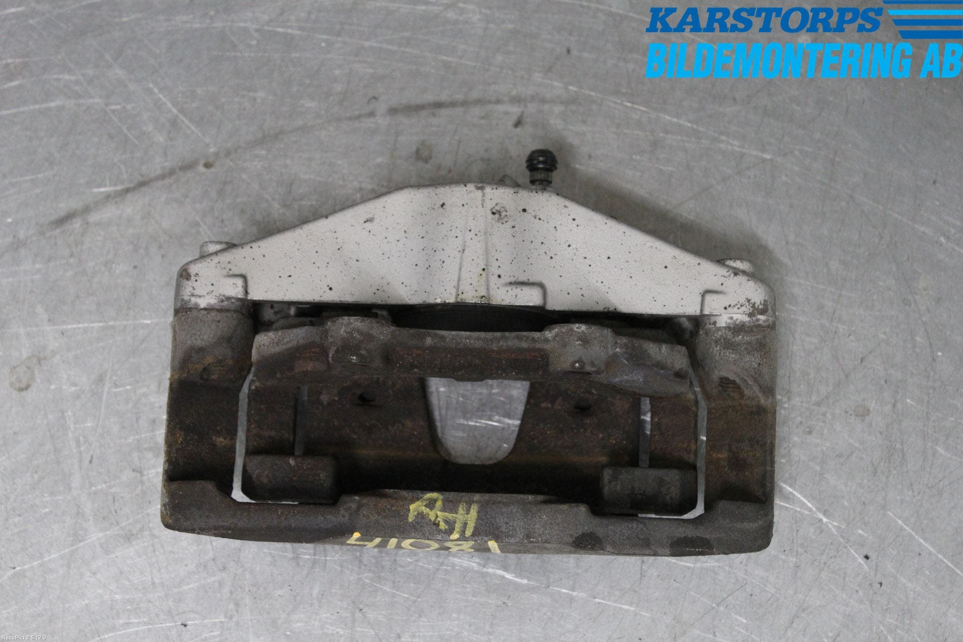 Volvo V40 12-19 Bromsok Fram Höger