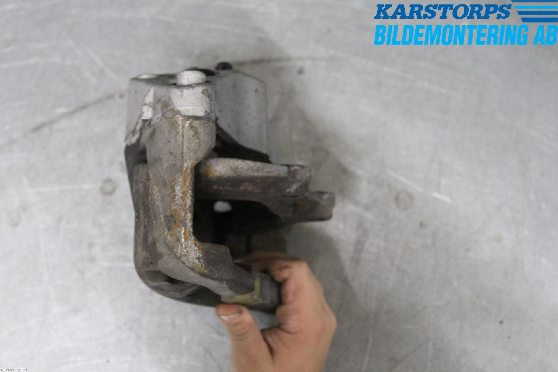 Volvo V40 12-19 Bromsok Fram Höger