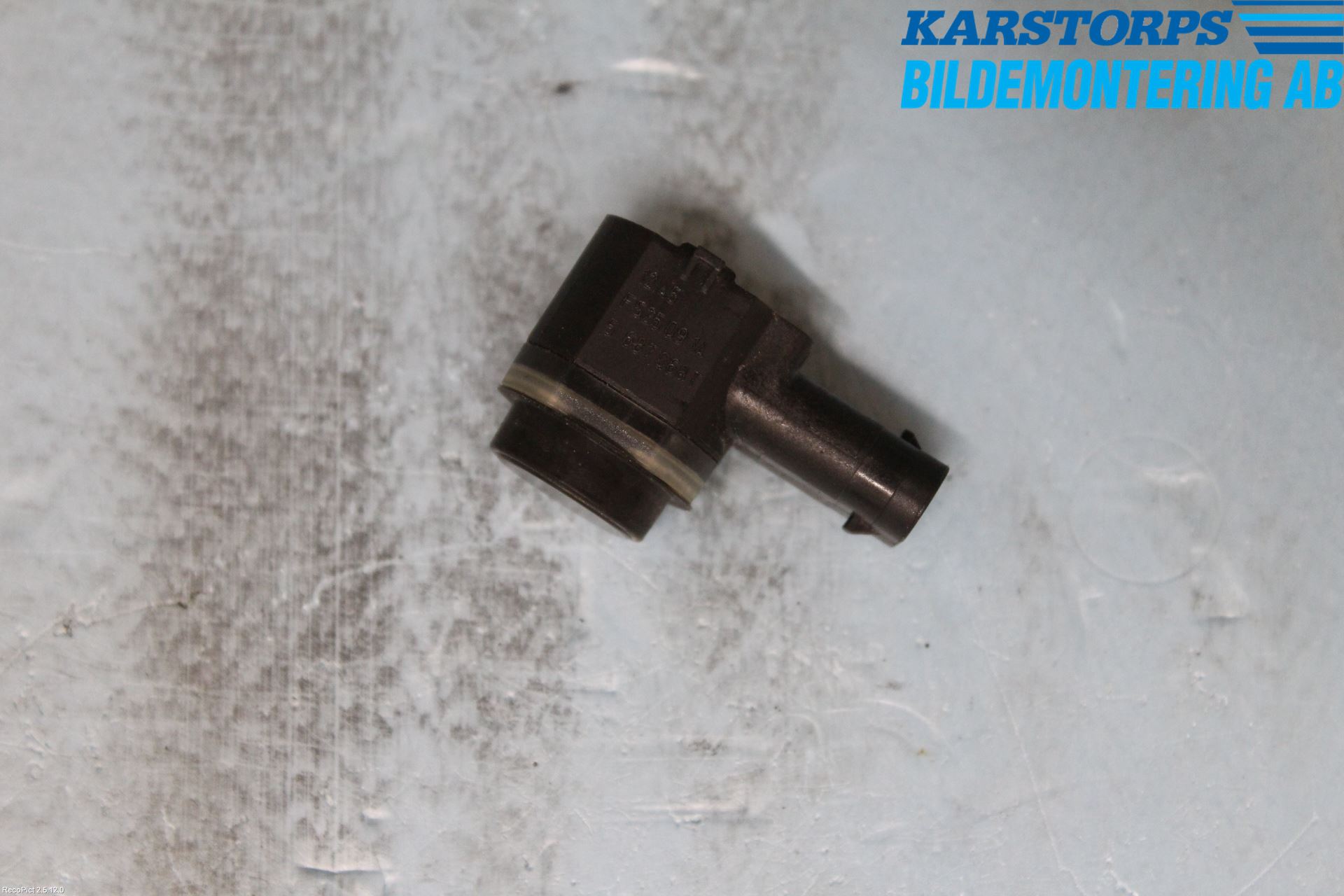 Volvo V40 12-19 Parkeringshjälp Backsensor