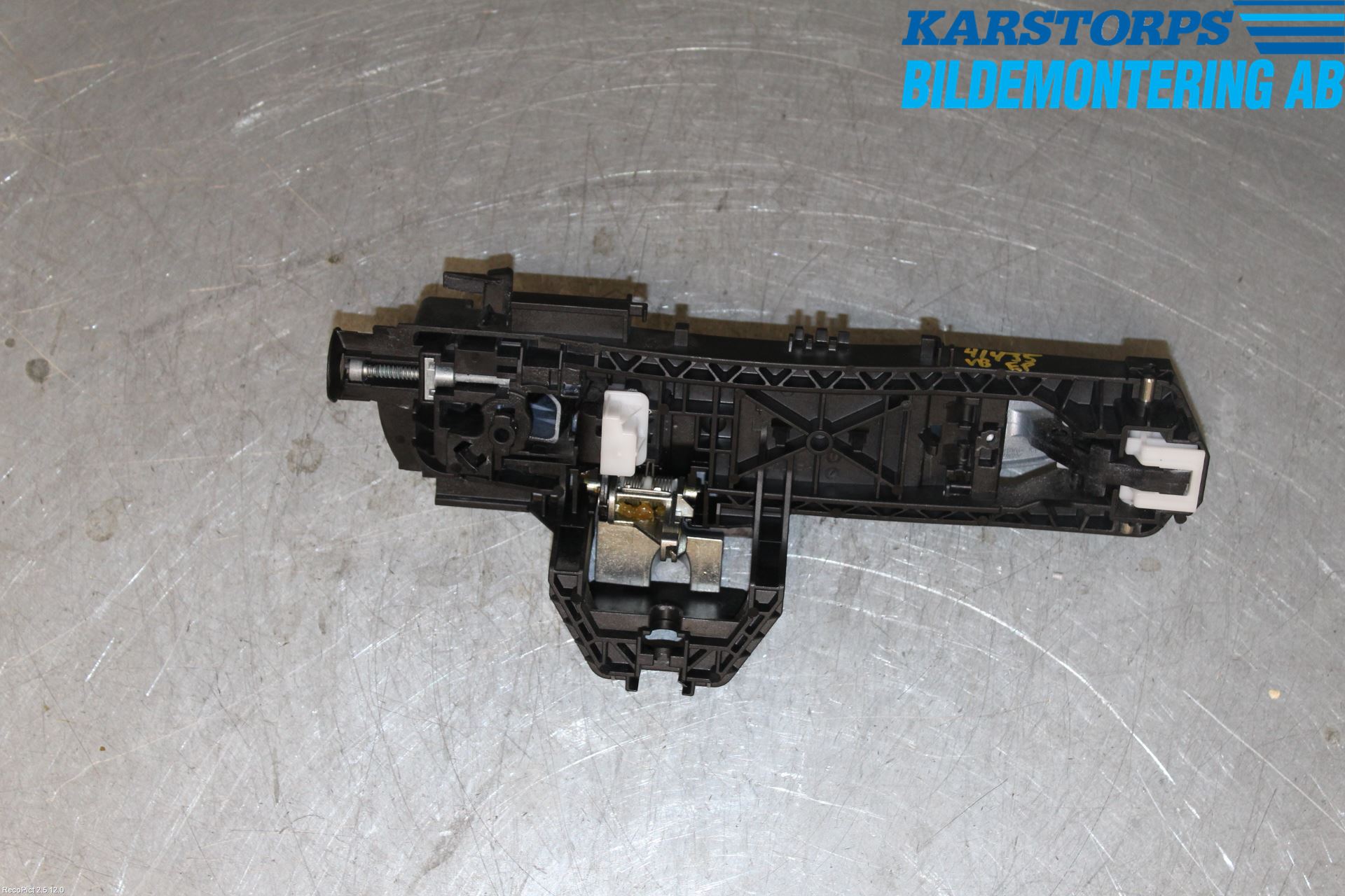 Mercedes-Benz MB E-KLASS (W212) 09-16 Dörrhandtag Yttre Vä