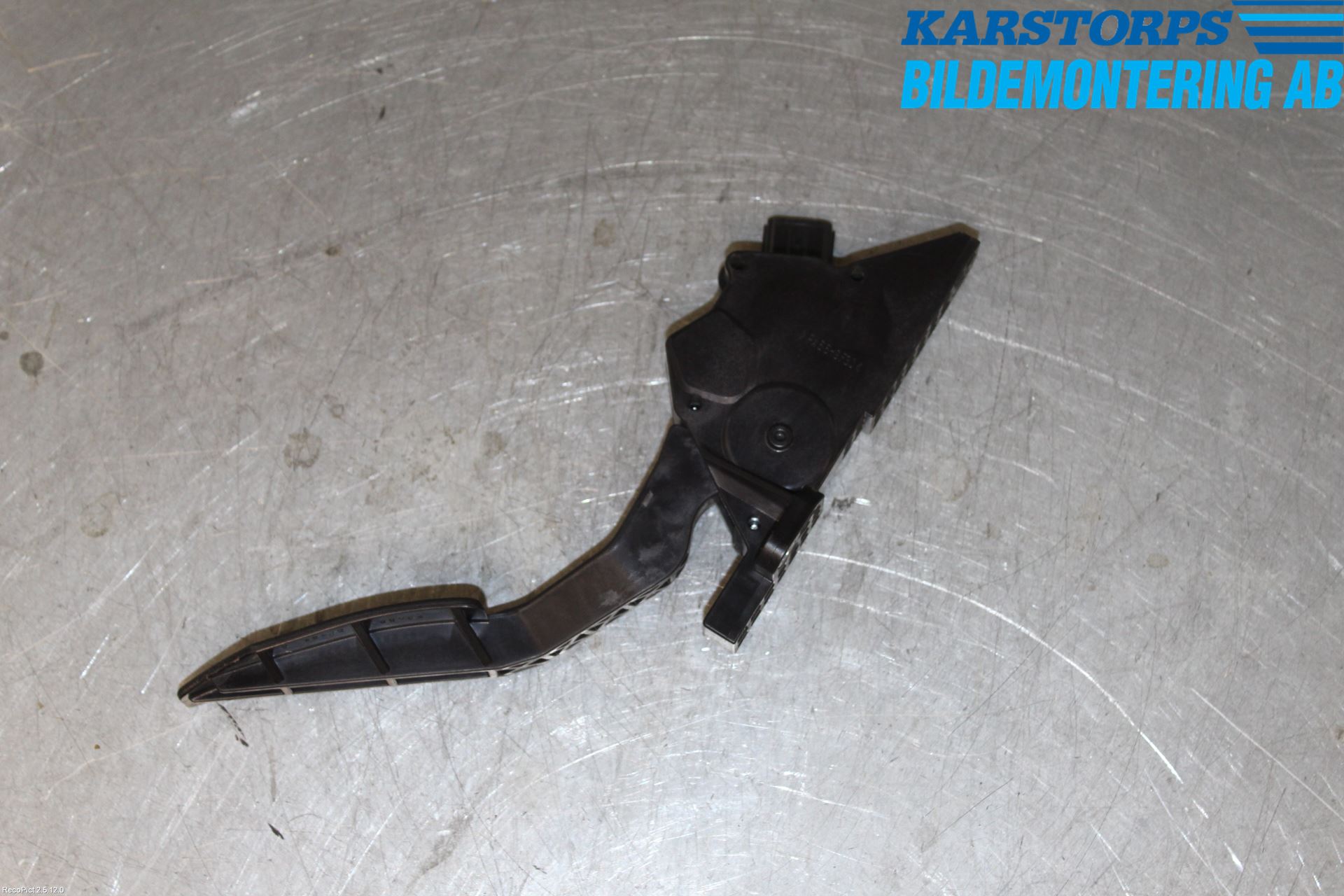 Isuzu D-MAX Gaspedal