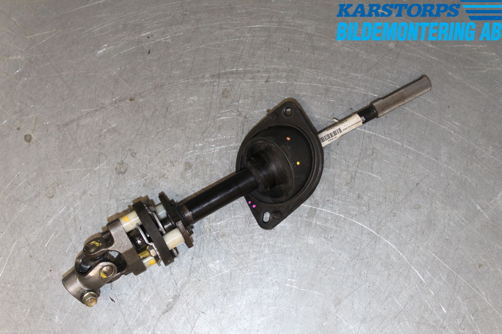 Isuzu D-MAX Rattaxelknut