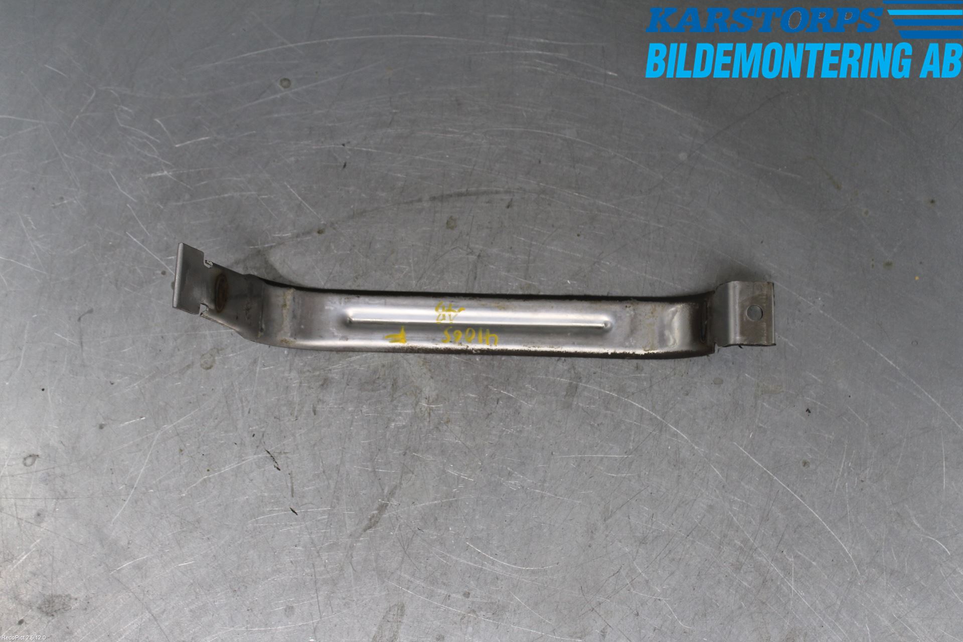 Isuzu D-MAX Bränsletanksband