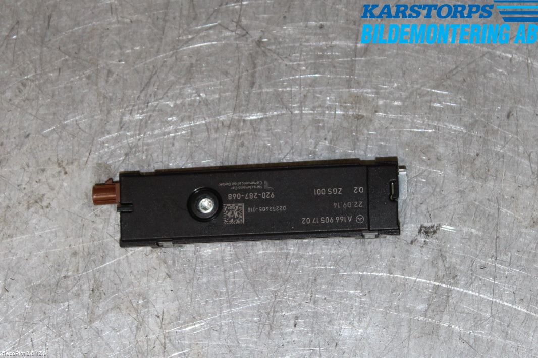 Mercedes-Benz MB GL/GLS-KLASS (X166) 12-19 Antennförstärkare