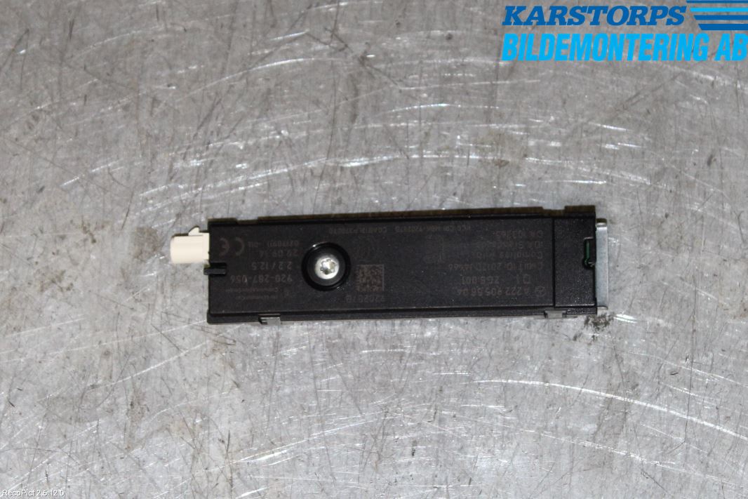 Mercedes-Benz MB GL/GLS-KLASS (X166) 12-19 Antennförstärkare