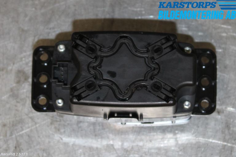 Mercedes-Benz MB A-KLASS (W176) 13-18 Strömställare Multifunktion