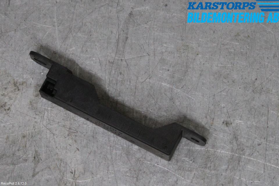 Mercedes-Benz MB GL/GLS-KLASS (X166) 12-19 Antenn