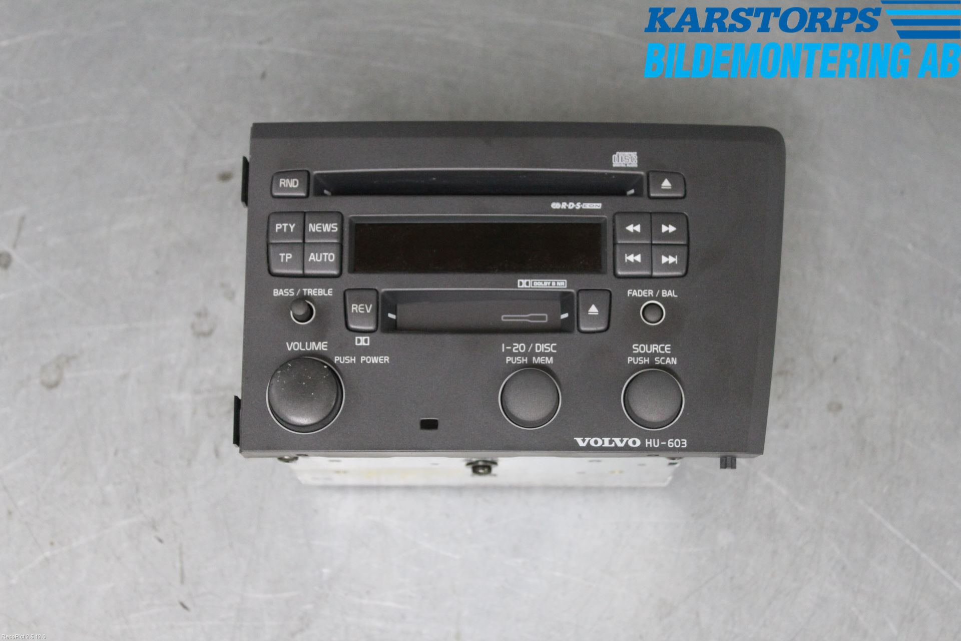 Volvo V70 00-04 Cd Radio - Multimediapanel