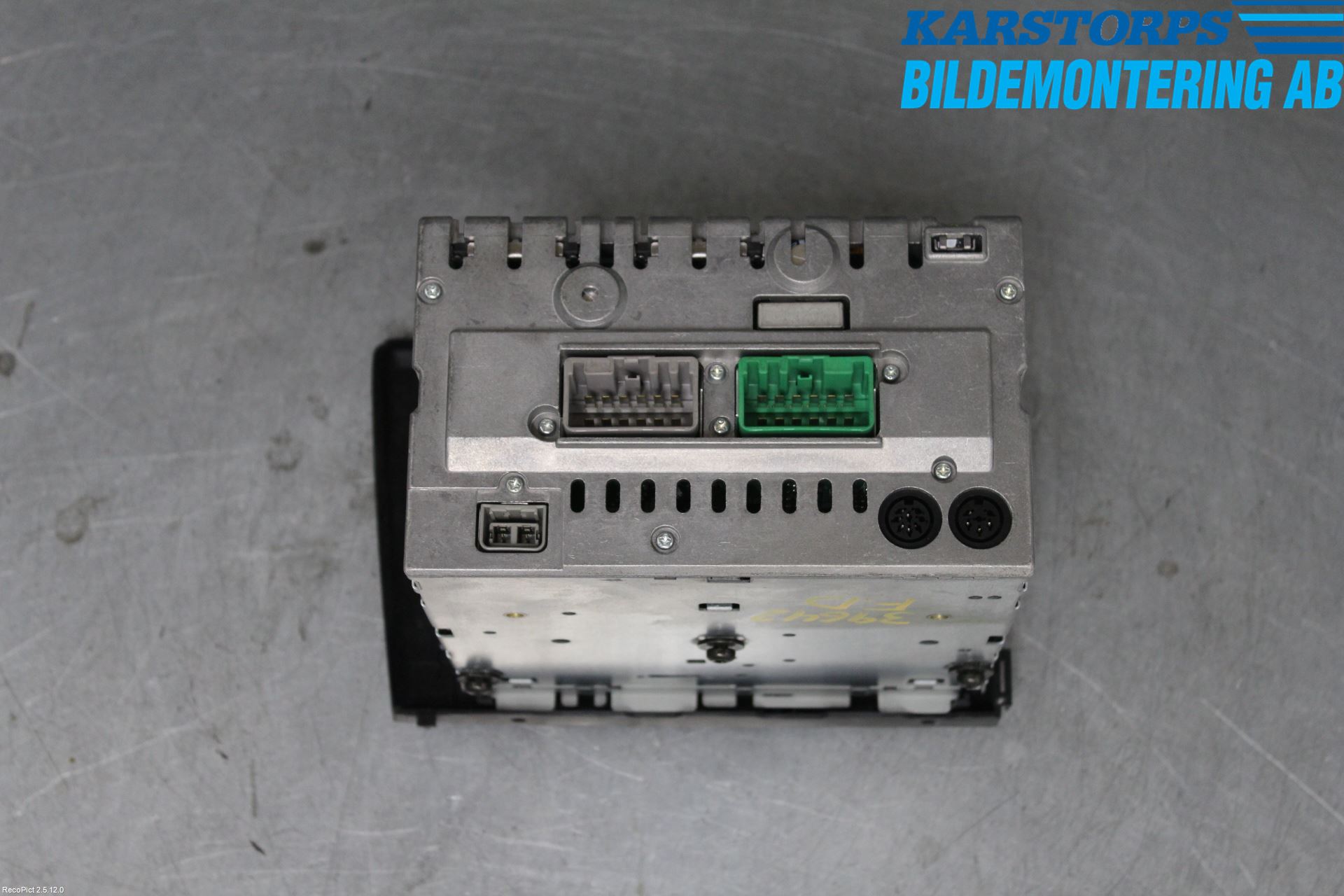 Volvo V70 00-04 Cd Radio - Multimediapanel