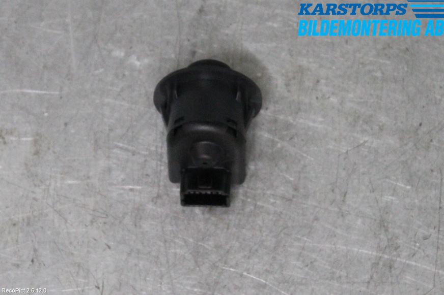 Dacia LODGY 12-18 Strömställare Spegel