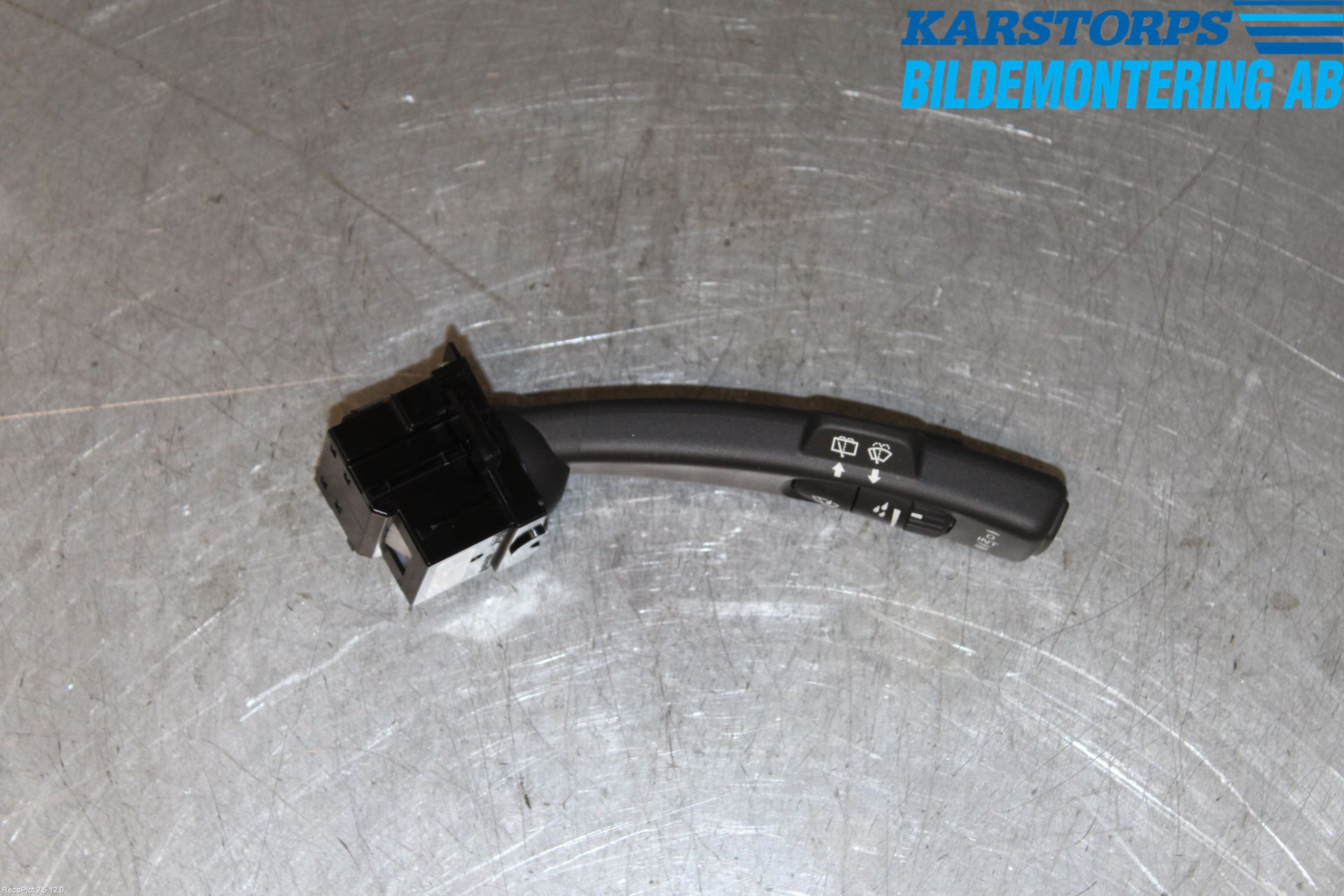 Volvo V60 14-18 Spak Torkar-Spolomk