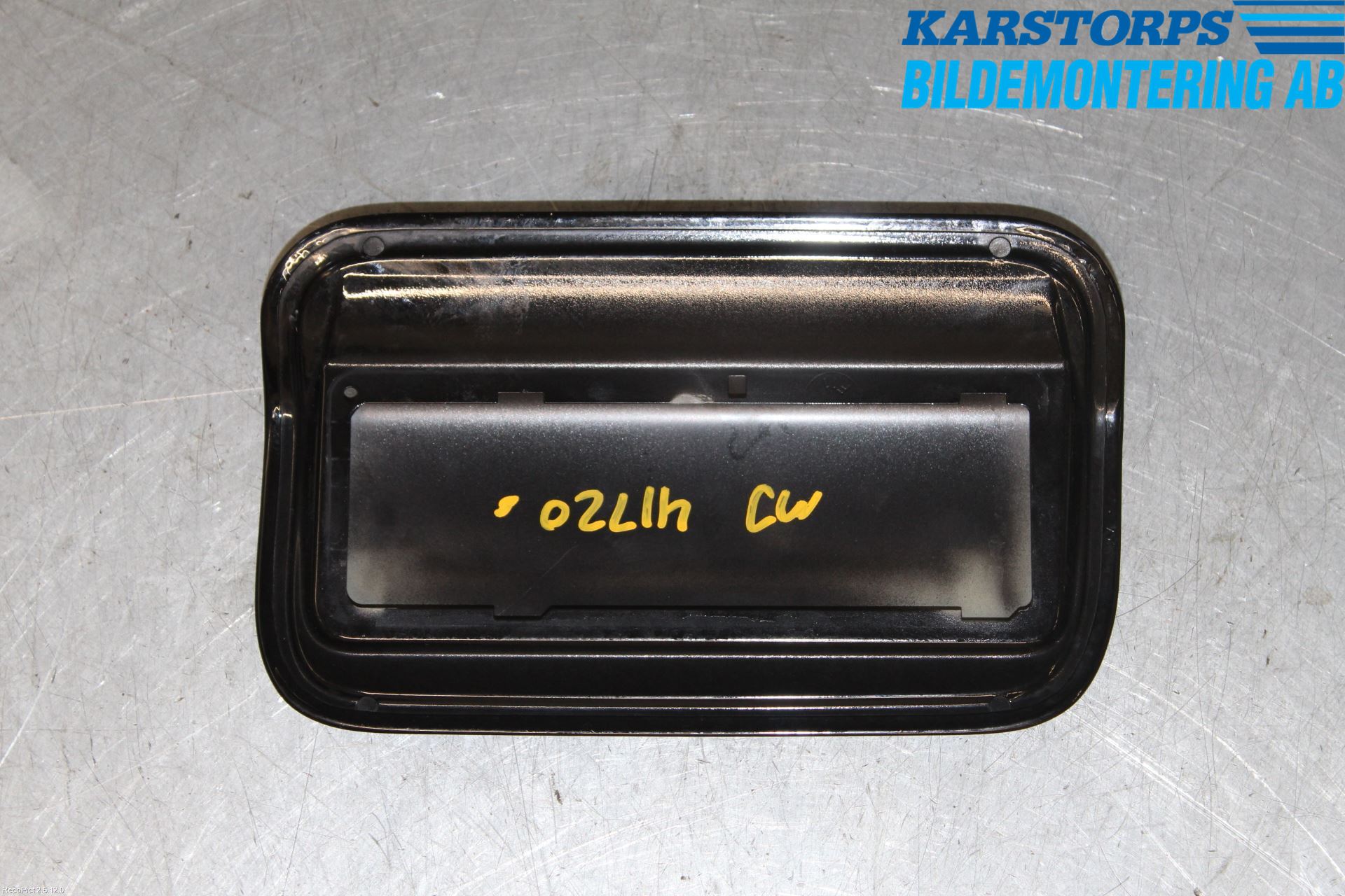 BMW 5 F10/F11/F18 09-17 Tanklucka