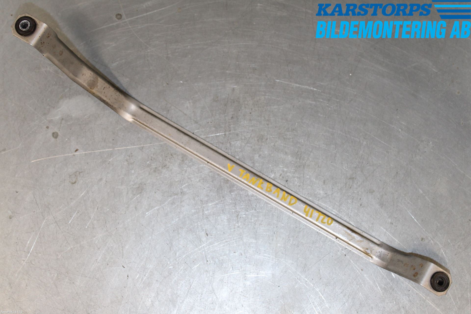 BMW 5 F10/F11/F18 09-17 Bränsletanksband