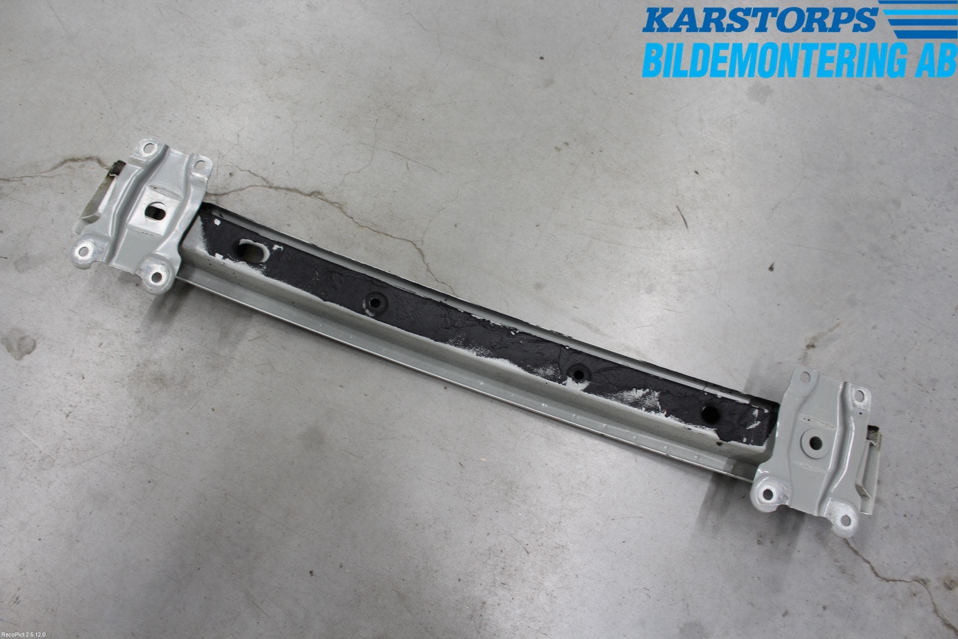 Volvo C30 07-10 Stötfångarbalk Bak