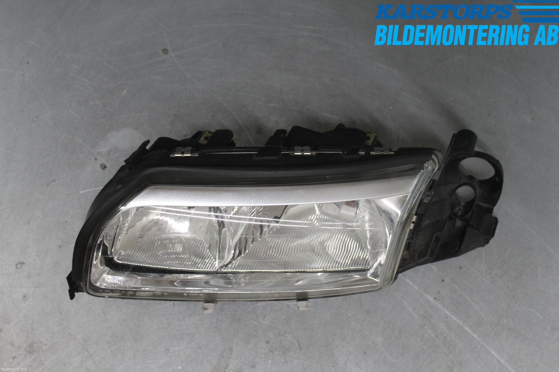 Volvo S80 04-06 Strålkastare Vänster