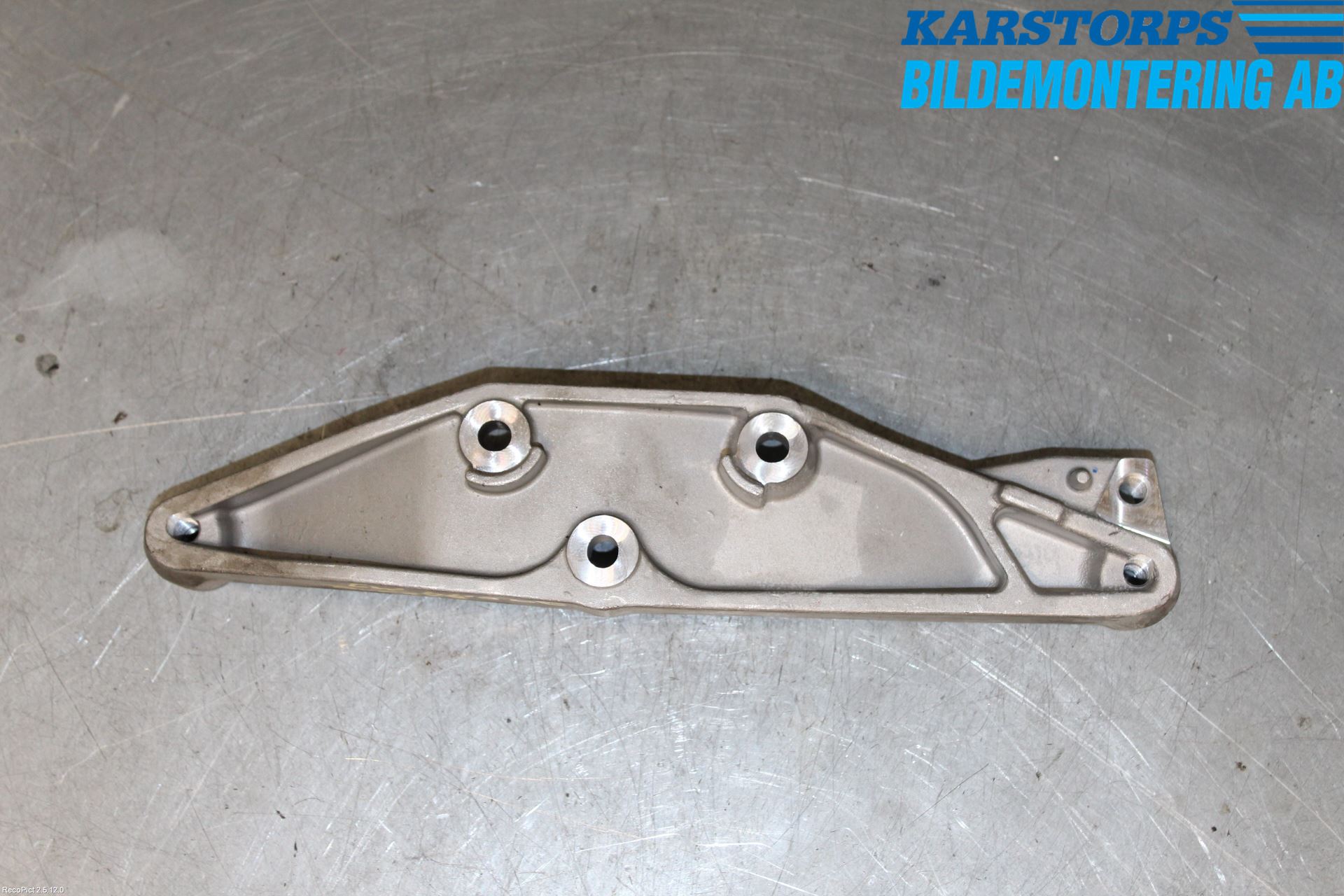 Volvo XC90/RECHARGE 16- Bakaxelbalk