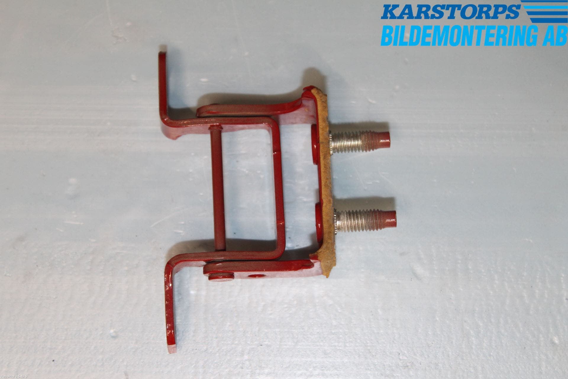 Volvo V60 14-18 Bakluckegångjärn Vä