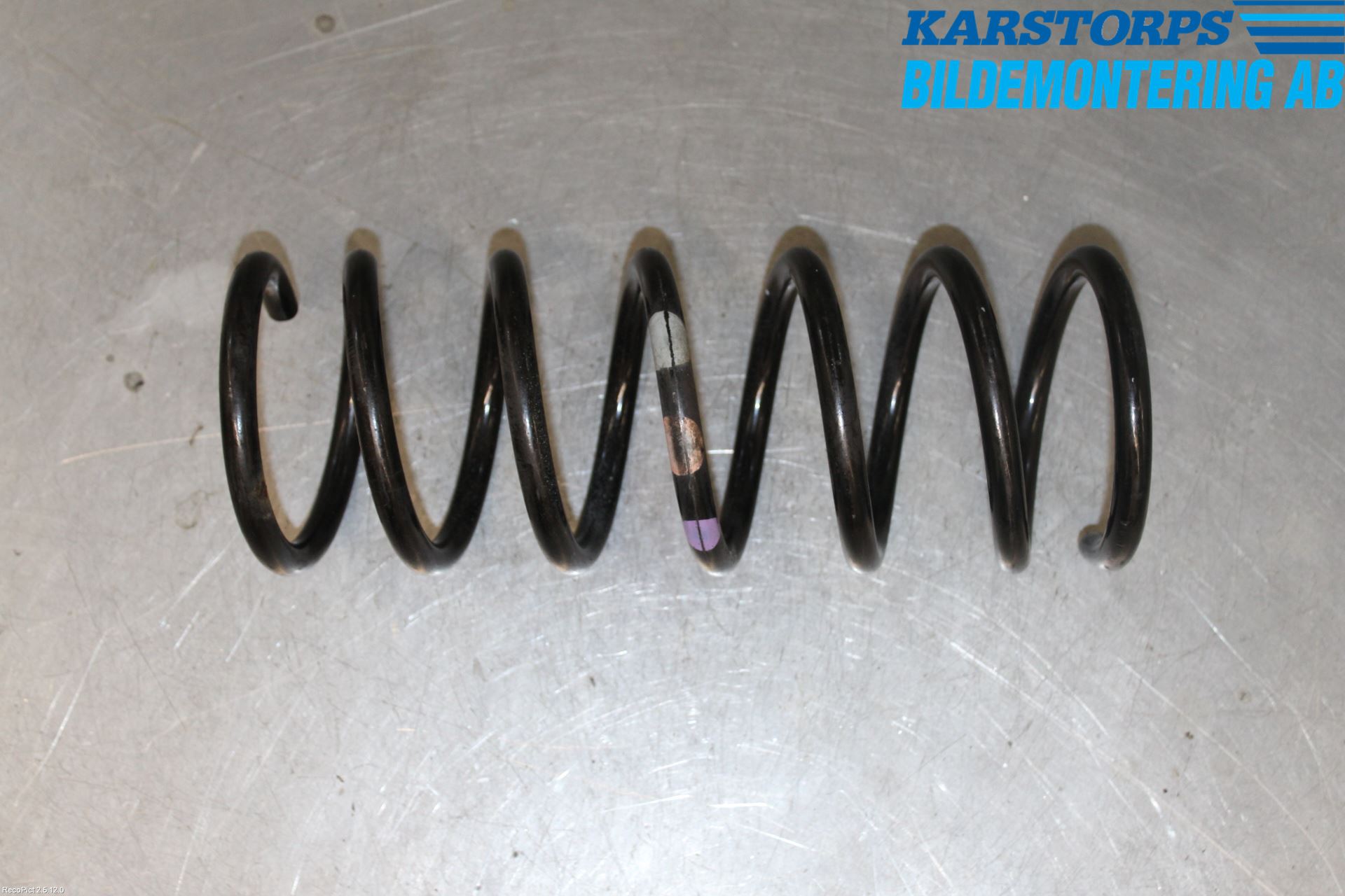 Volvo V60 14-18 Fjäder Bak