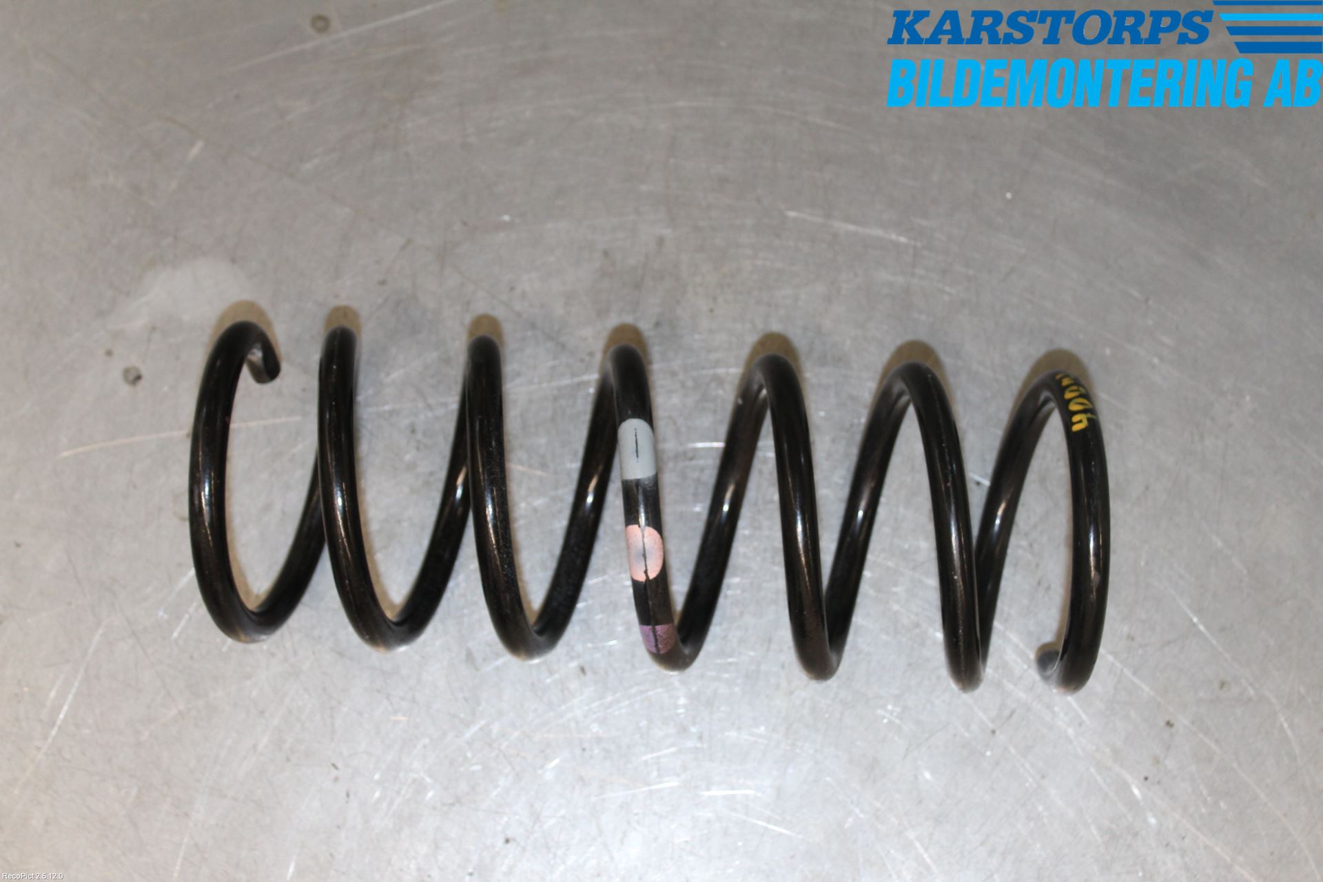 Volvo V60 14-18 Fjäder Bak