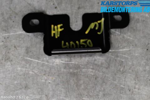 Volvo XC60 14-17 Huvlås